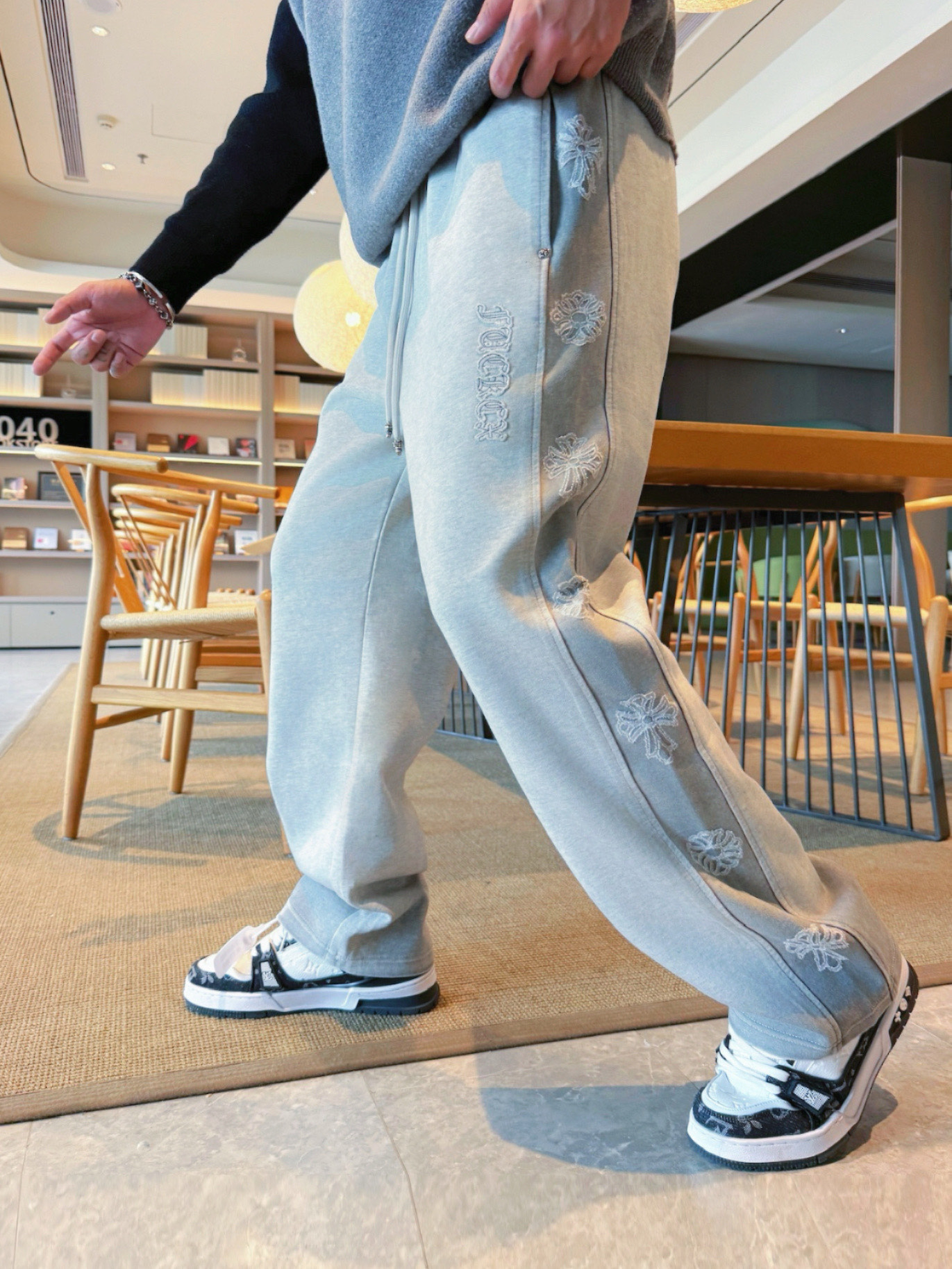 Chrome Hearts Classic Logo Sweatpants | Comfortable Custom Fabric