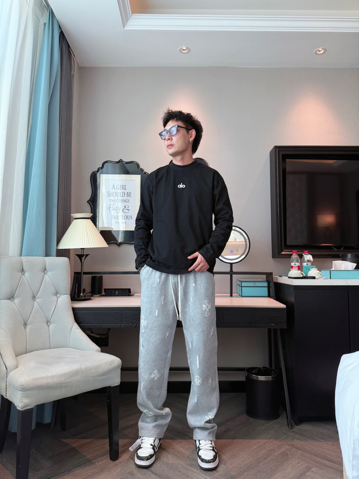 克罗心 顶级货品🐮 🆕2025秋冬新款休闲裤！官网同步发售。品牌经典LOGO休闲裤 ，定制面料，舒适度极