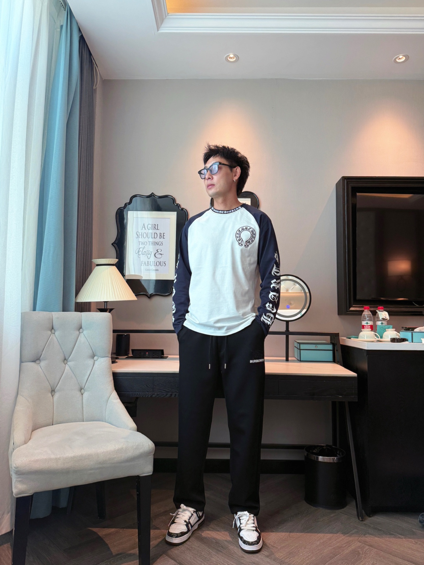 巴宝莉 顶级货品🐮 🆕2025秋冬新款休闲裤！官网同步发售。品牌经典LOGO休闲裤 ，定制面料，舒适度极