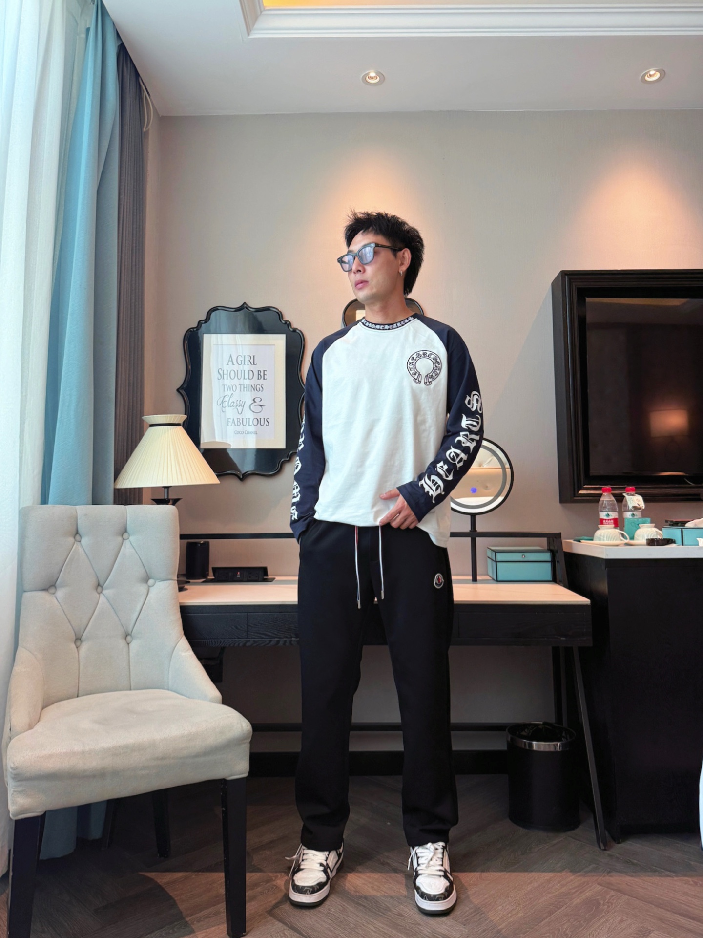 蒙口 顶级货品🐮 🆕2025秋冬新款休闲裤！官网同步发售。品牌经典LOGO休闲裤 ，定制面料，舒适度极好