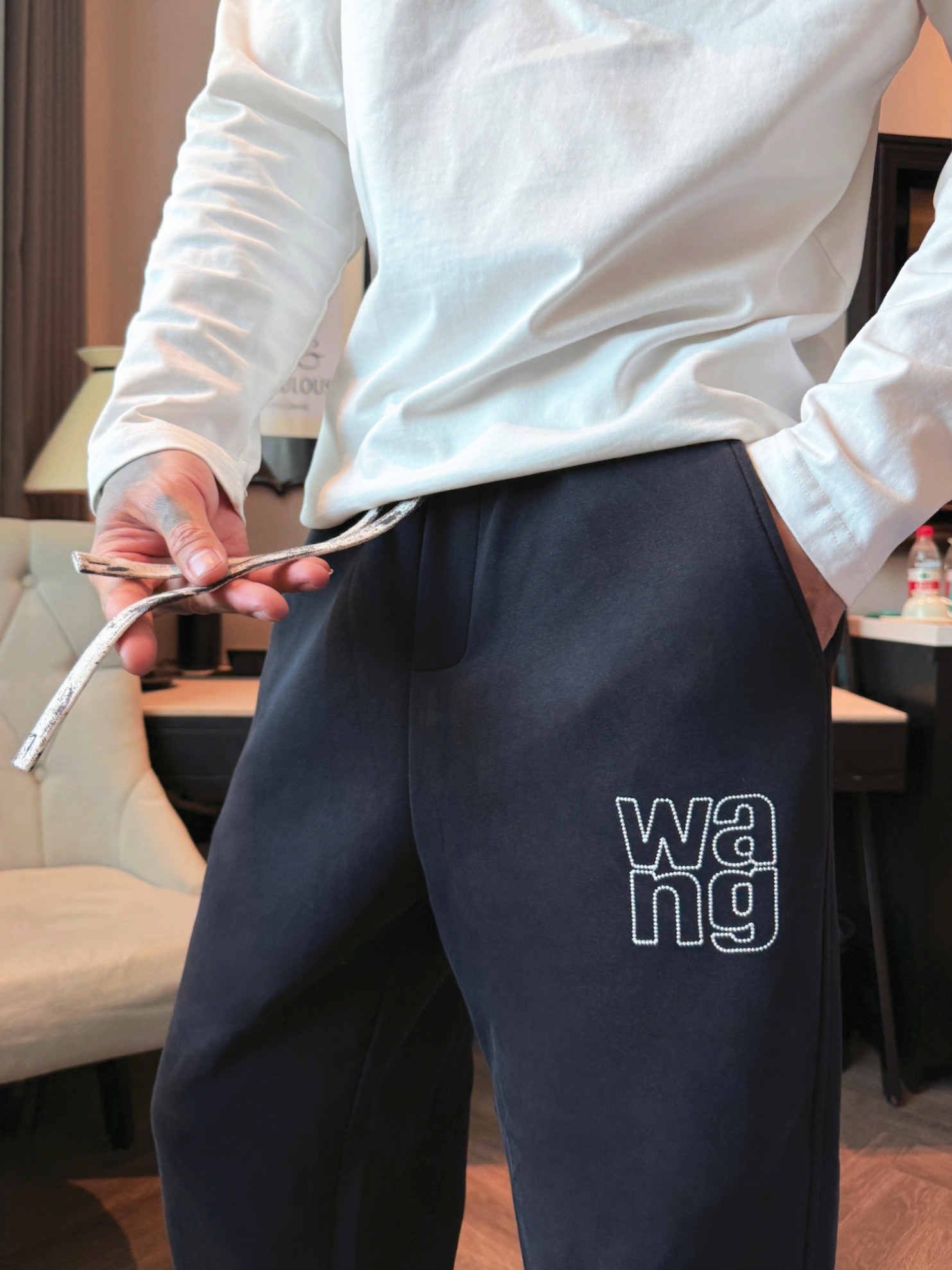 大王 顶级货品🐮 🆕2025秋冬新款休闲裤！官网同步发售。品牌经典LOGO休闲裤 ，定制面料，舒适度极好