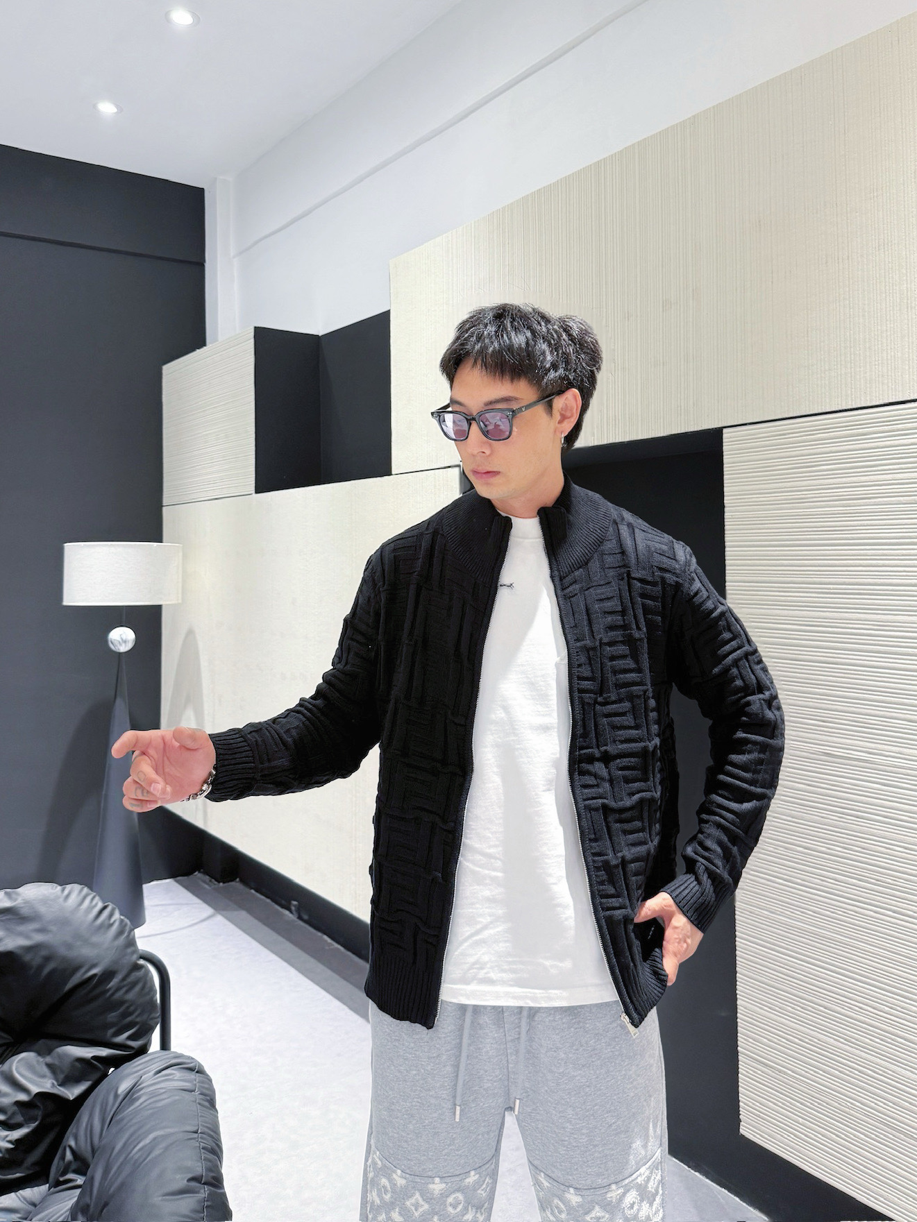 Fendi hombre FEND1* 2025 — photo 2