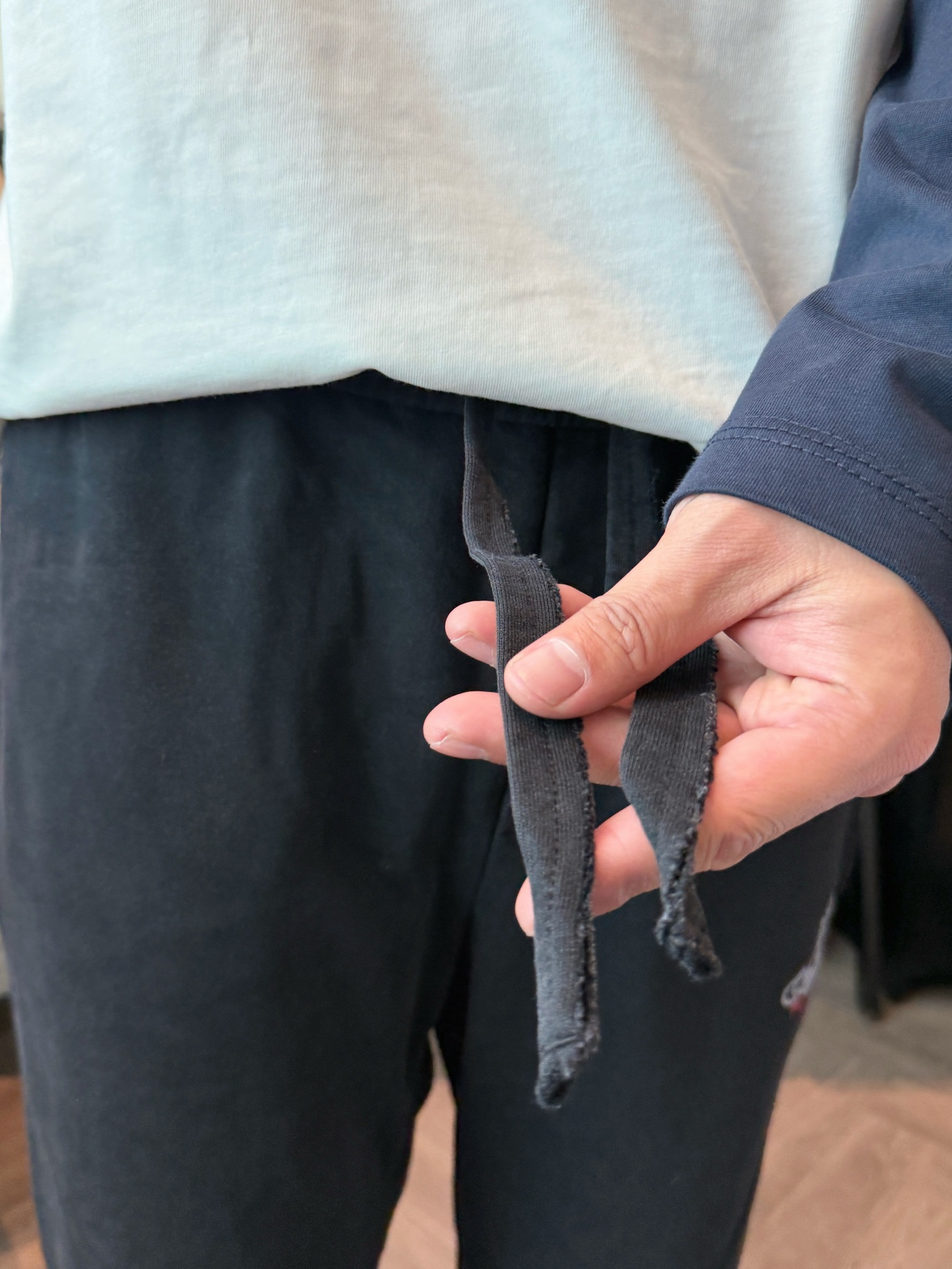 西太后 顶级货品🐮 🆕2025秋冬新款休闲裤！官网同步发售。品牌经典LOGO休闲裤 ，定制面料，舒适度极