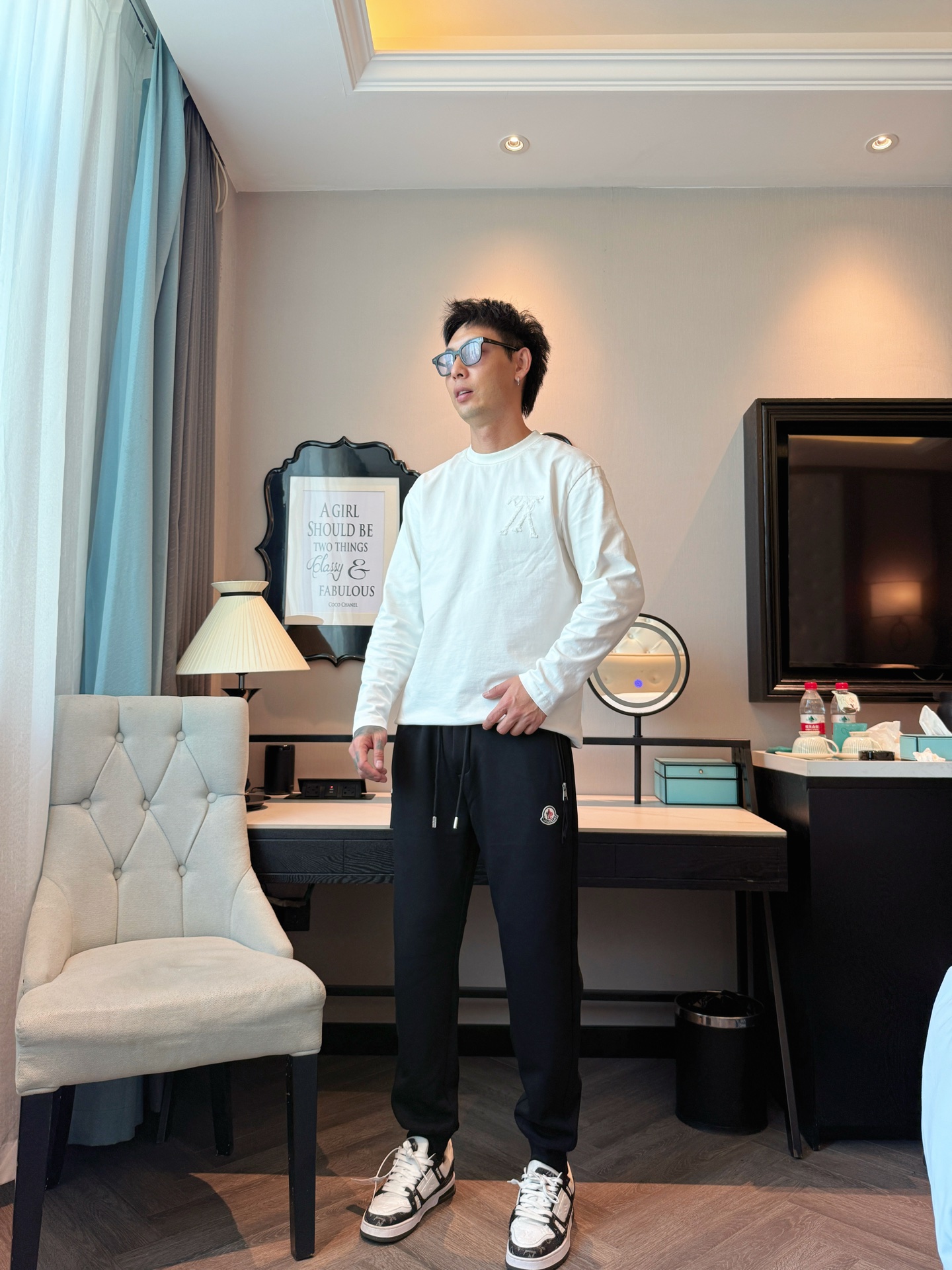 蒙口 顶级货品🐮 🆕2025秋冬新款休闲裤！官网同步发售。品牌经典LOGO休闲裤 ，定制面料，舒适度极好