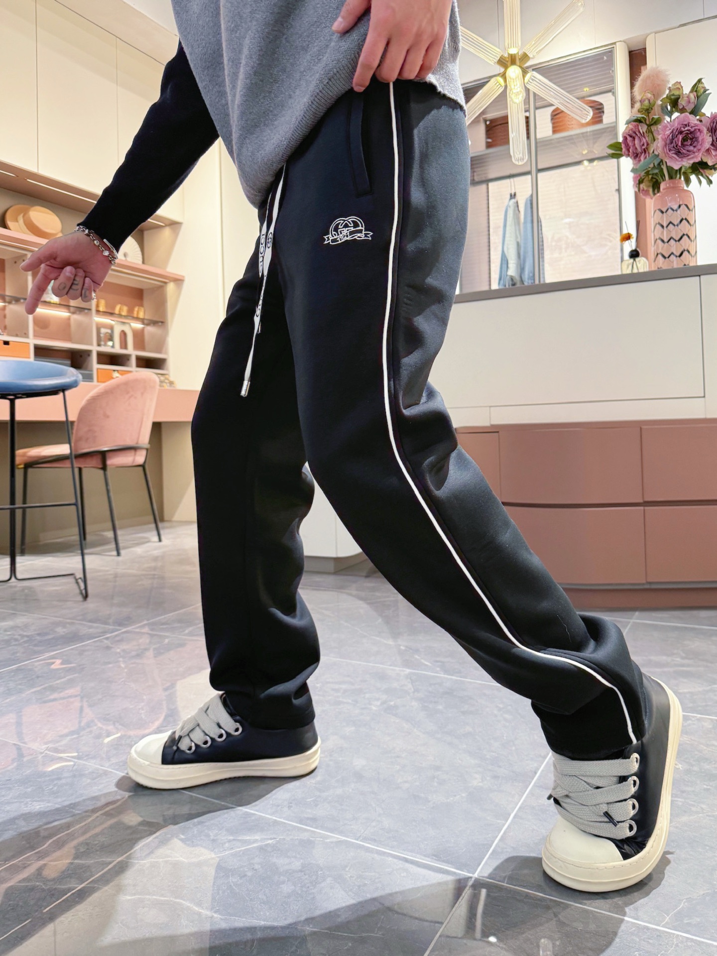 _dZn9slNvDCF-aOdYhARPwkBWpa3I6B2cAAuL-CQ