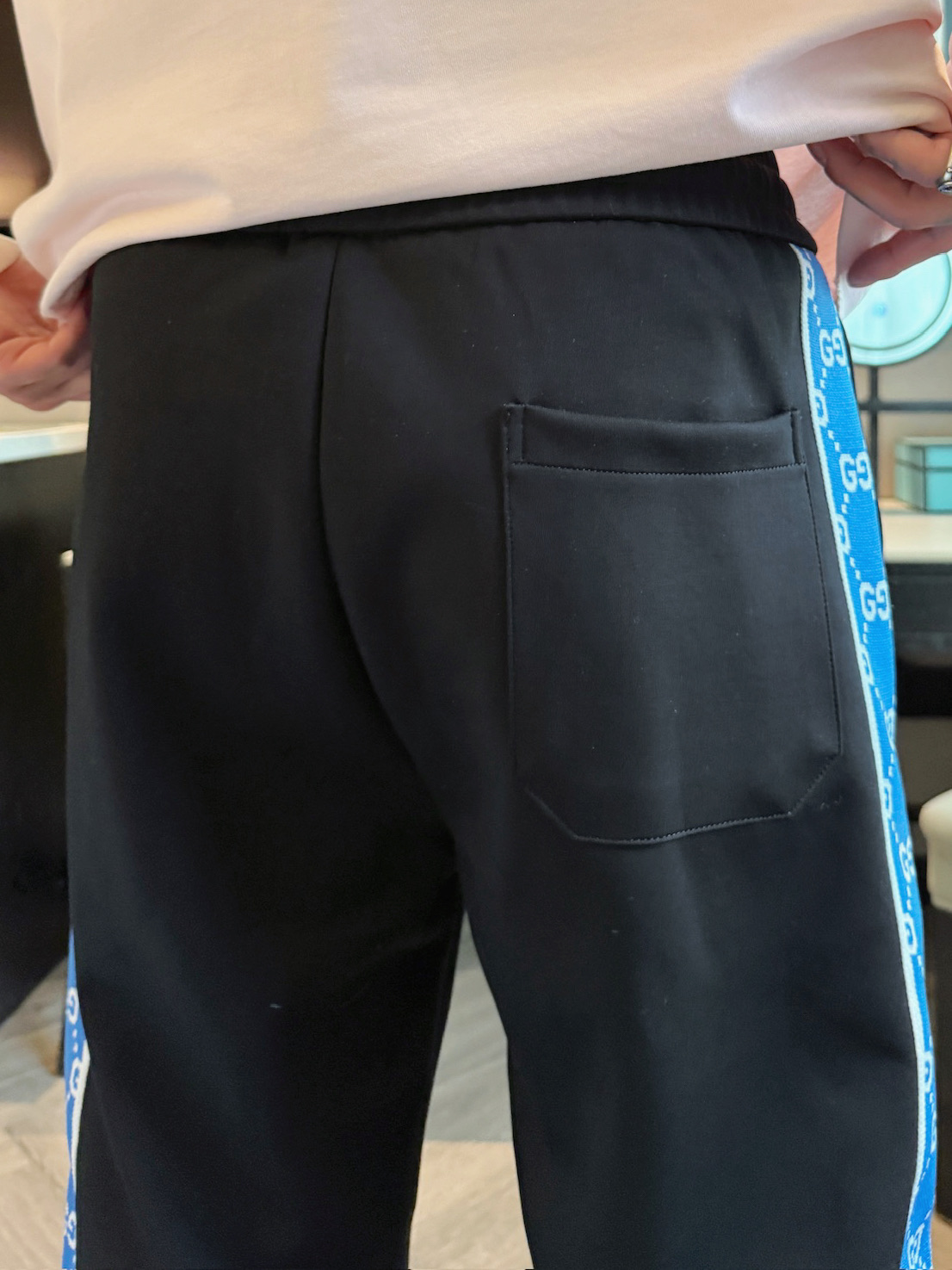 古奇 顶级货品🐮 🆕2025秋冬新款休闲裤！官网同步发售。品牌经典LOGO休闲裤 ，定制面料，舒适度极好