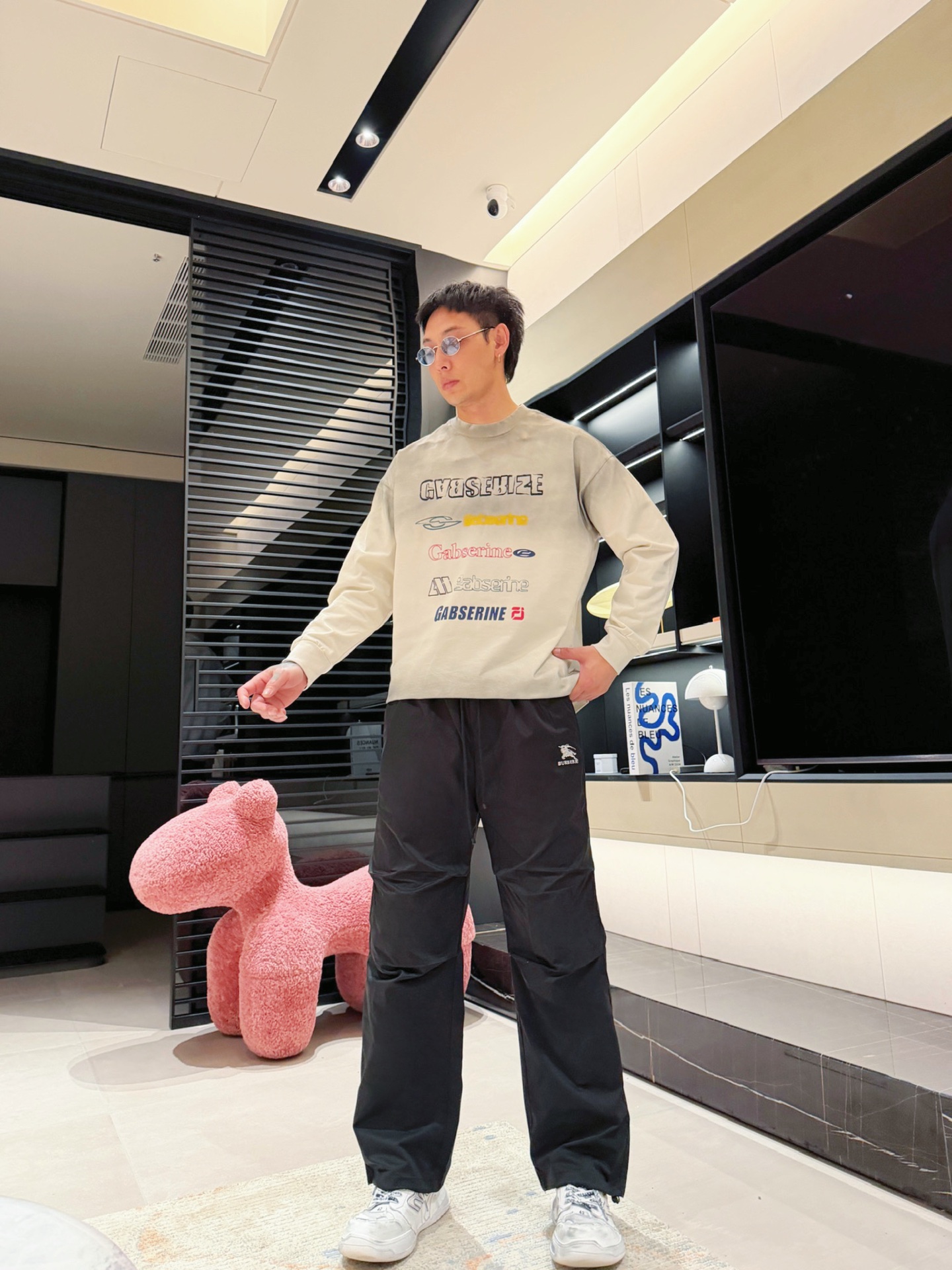巴宝莉 顶级货品🐮 🆕2026春夏新款休闲裤！官网同步发售。品牌经典LOGO休闲裤 ，定制面料，舒适度极