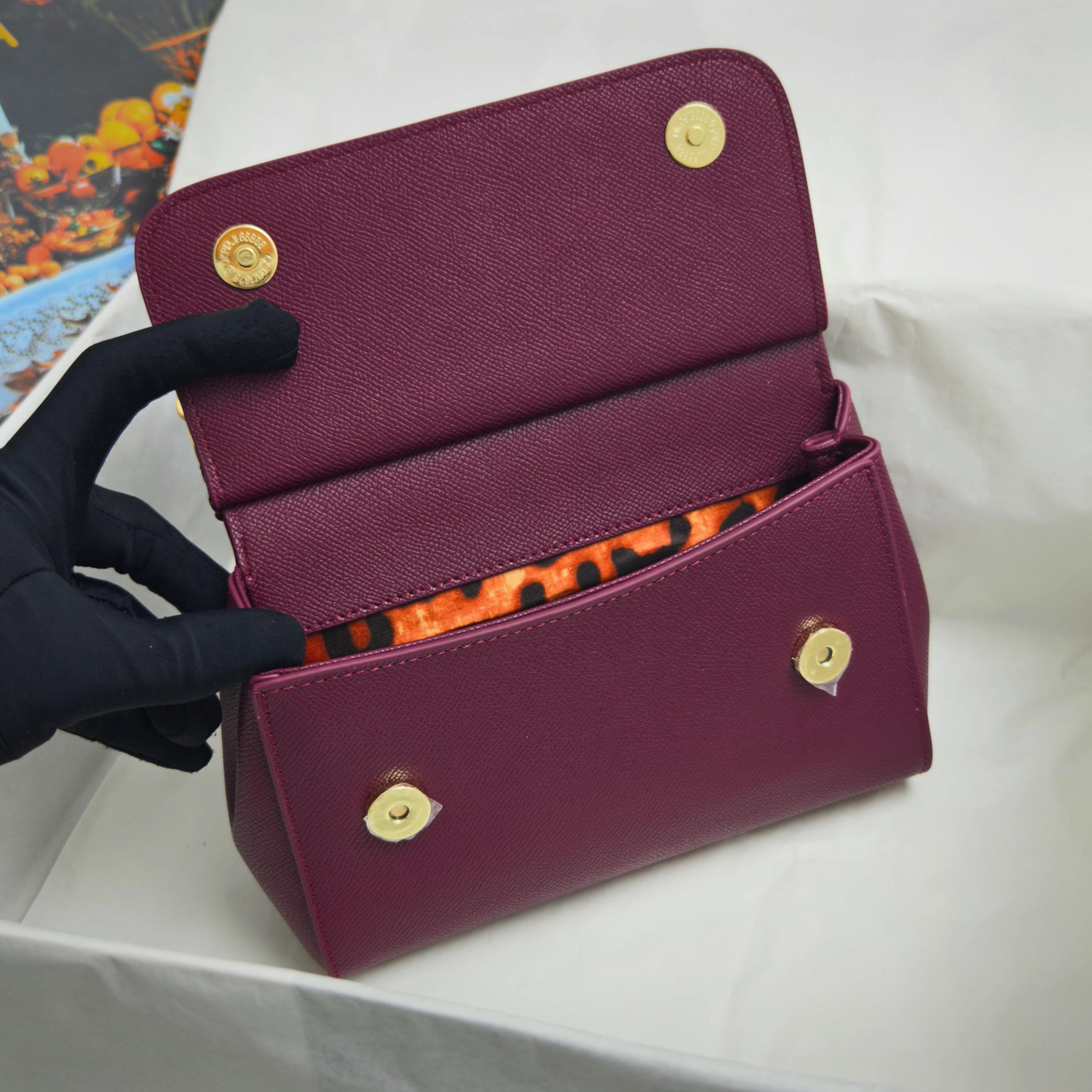 💄Dolce & Gabban杜嘉班纳 💋（🔍6591#手掌纹）颜色正㊣版型！经典款手提斜挎包系，时尚界