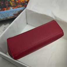 💄Dolce & Gabban杜嘉班纳 💋(🔍6591#手掌纹)颜色正㊣版型!经典款手提斜挎包系,时尚界 💄Dolce & Gabban杜嘉班纳 💋(🔍6591#手掌纹)颜色正㊣版型!经典款手提斜挎包系,时尚界