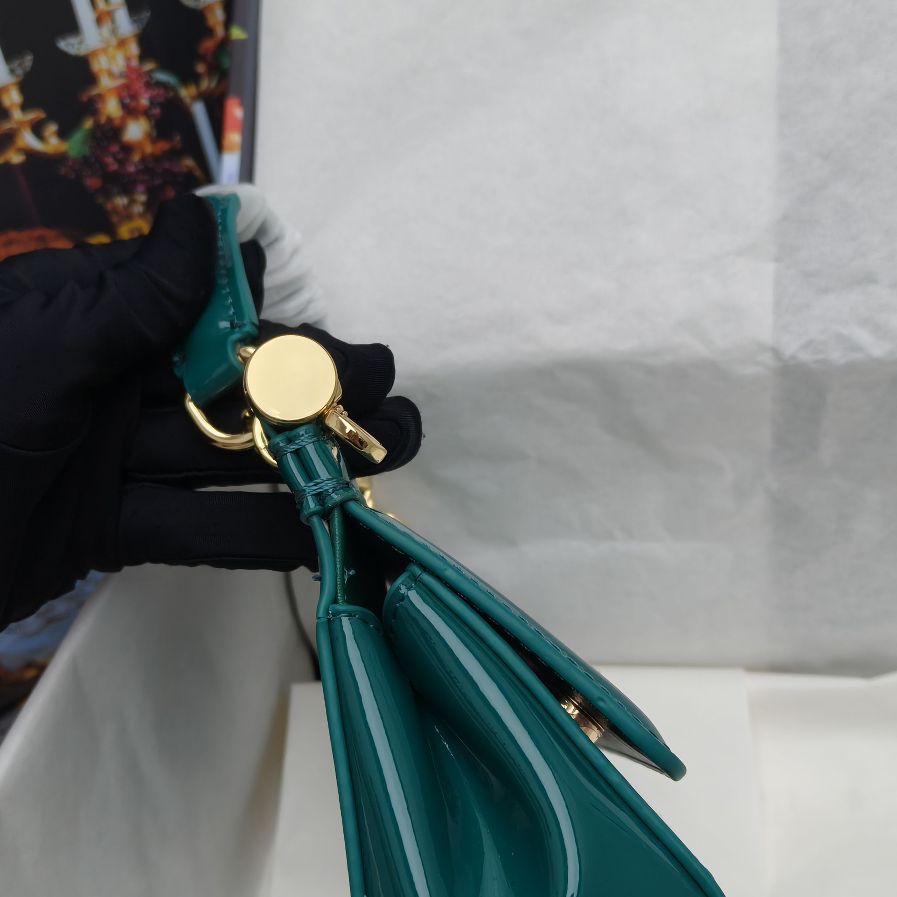 🔥Dolce & Gabban杜嘉班纳 💋（🔍手漆皮）颜色正㊣版型！经典款手提斜挎包系列 时尚界另一款铂