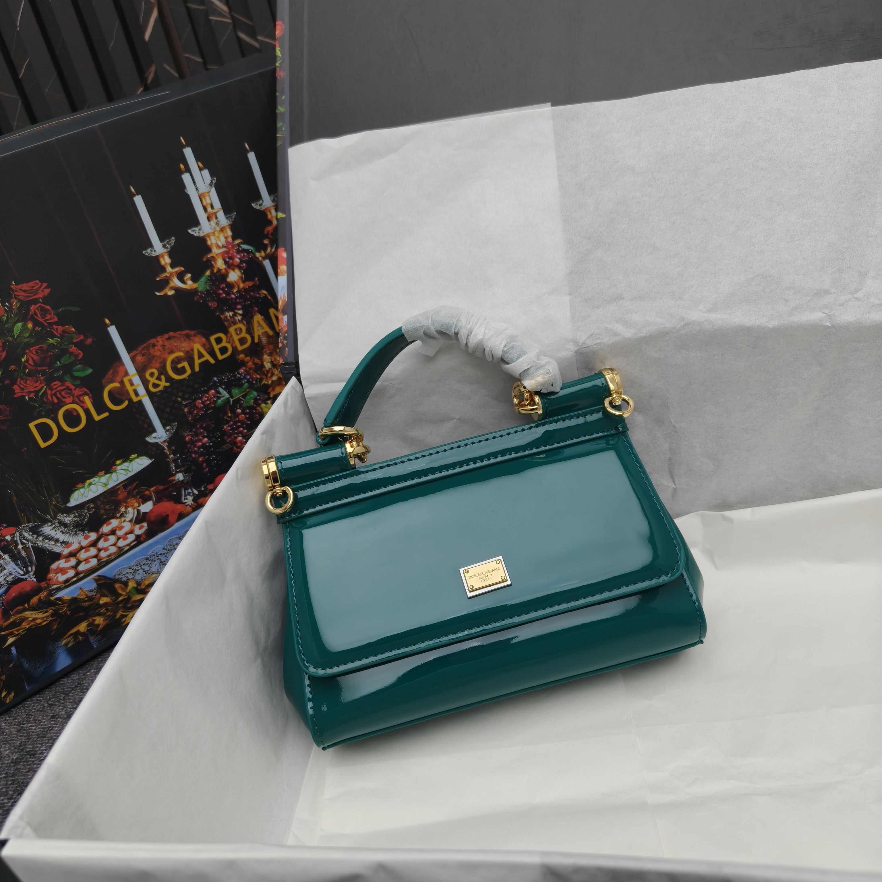 🔥Dolce & Gabban杜嘉班纳 💋（🔍手漆皮）颜色正㊣版型！经典款手提斜挎包系列 时尚界另一款铂