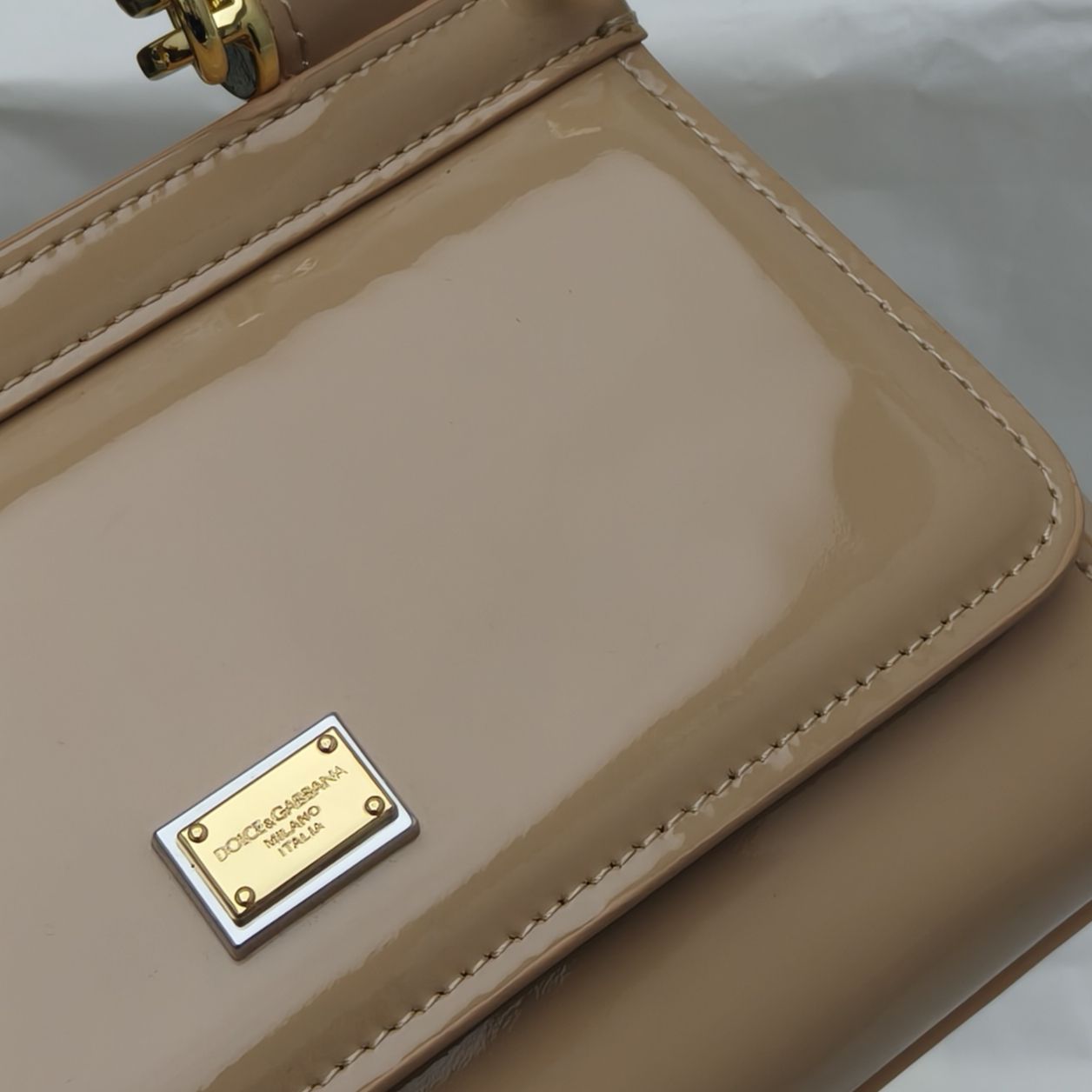 🔥Dolce & Gabban杜嘉班纳 💋（🔍手漆皮）颜色正㊣版型！经典款手提斜挎包系列 时尚界另一款铂