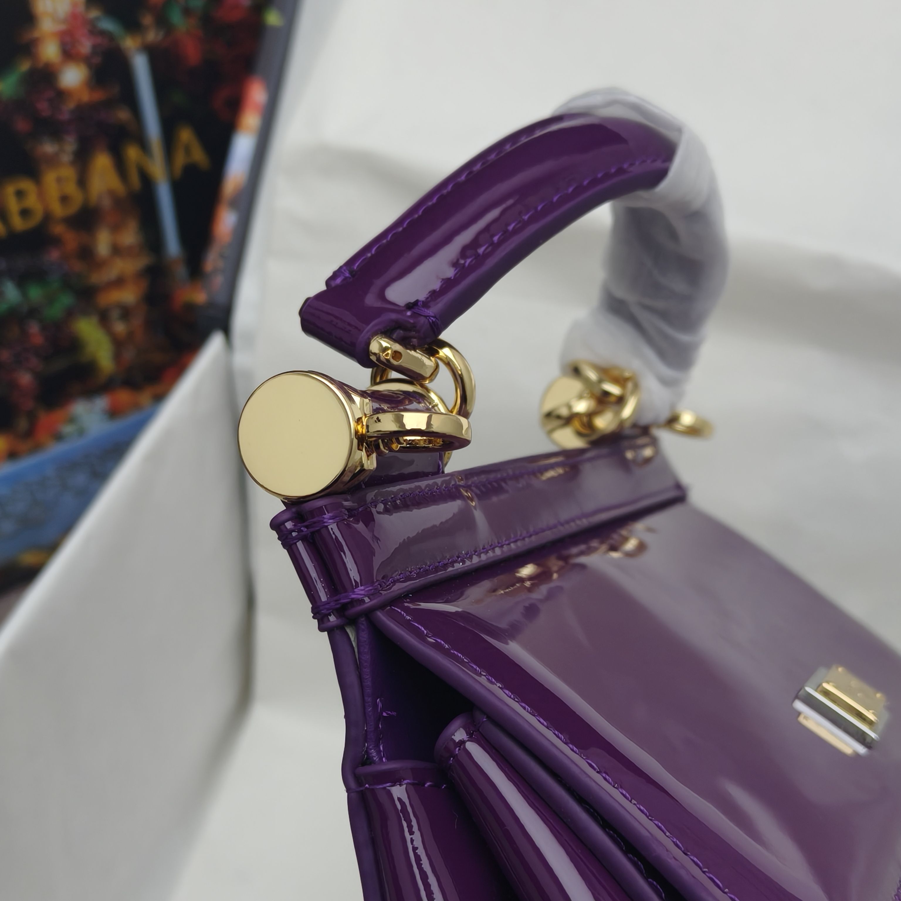 🔥Dolce & Gabban杜嘉班纳 💋（🔍手漆皮）颜色正㊣版型！经典款手提斜挎包系列 时尚界另一款铂