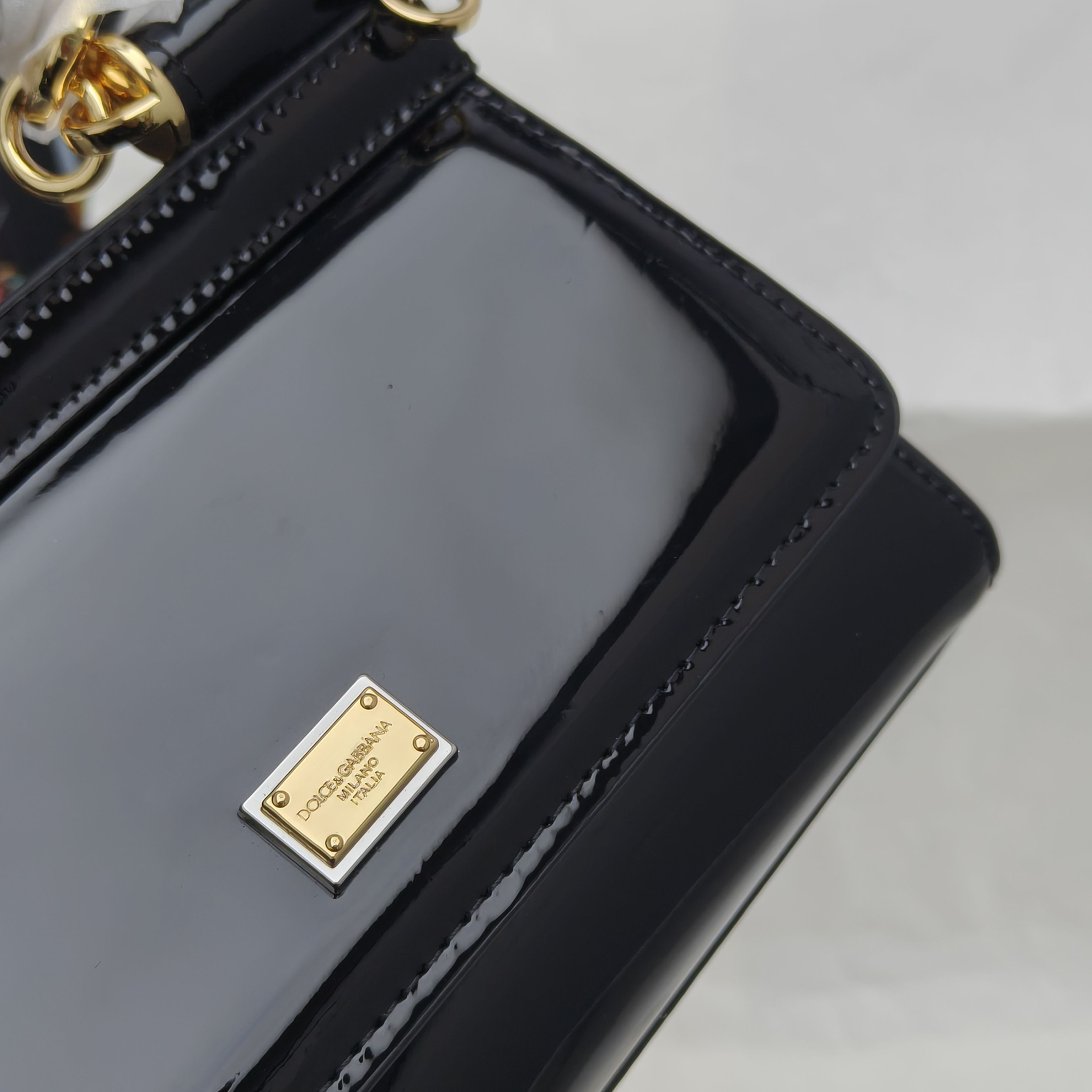 🔥Dolce & Gabban杜嘉班纳 💋（🔍手漆皮）颜色正㊣版型！经典款手提斜挎包系列 时尚界另一款铂