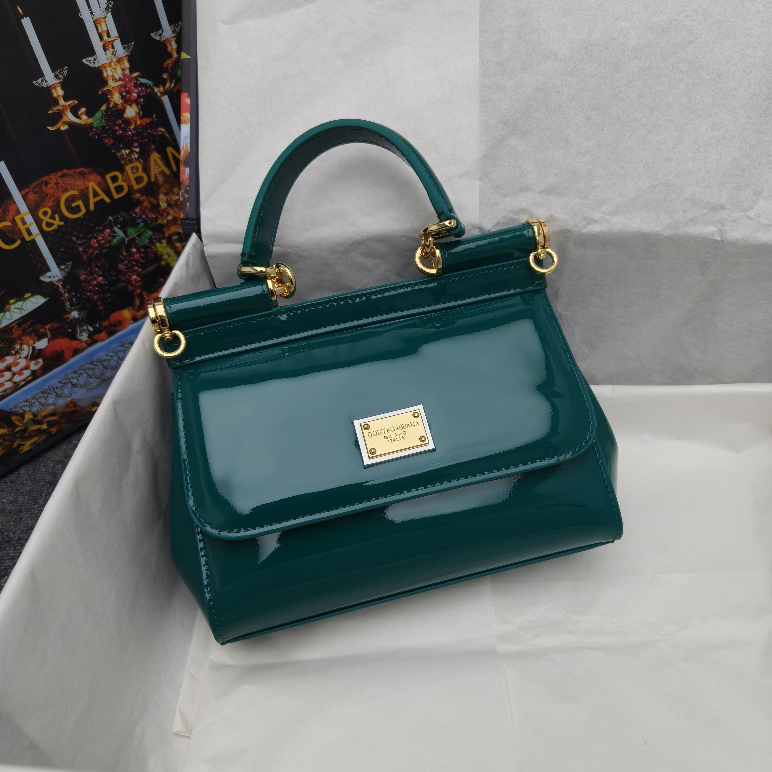 🔥Dolce & Gabban杜嘉班纳 💋（🔍手漆皮）颜色正㊣版型！经典款手提斜挎包系列 时尚界另一款铂