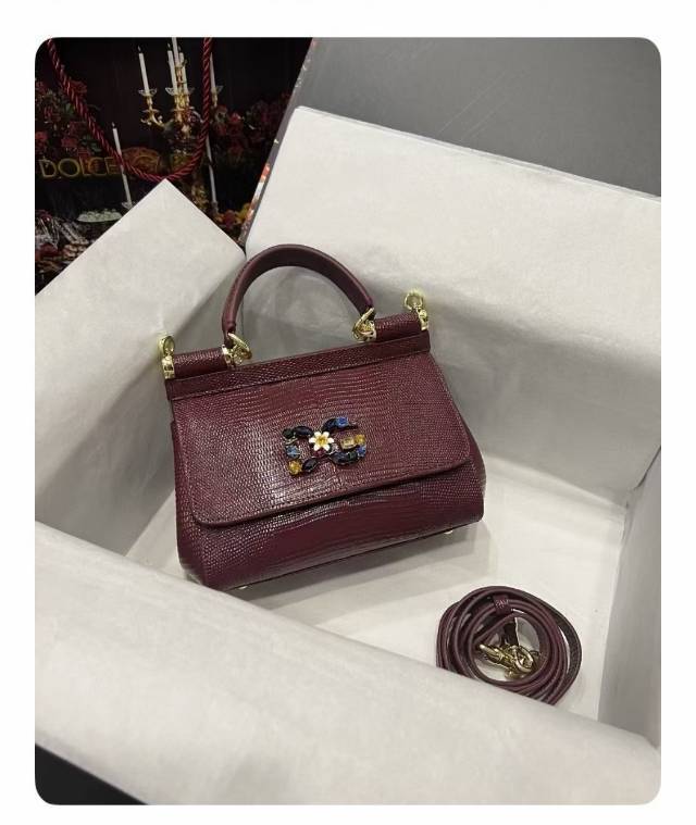 🦎新款钻扣💎Dolce & Gabban杜嘉班纳 💋( 蜥蜴纹 正㊣版复制!品牌典范之作,现以全新精巧版