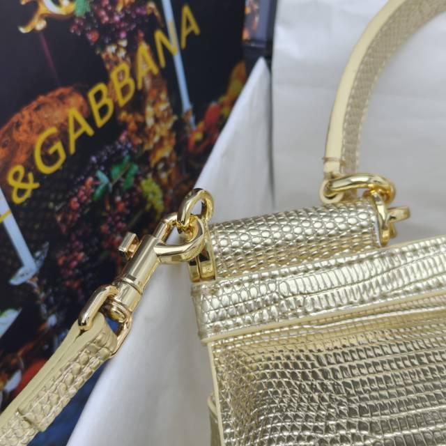 🦎新款钻扣💎Dolce & Gabban杜嘉班纳 💋( 蜥蜴纹 正㊣版复制!品牌典范之作,现以全新精巧版