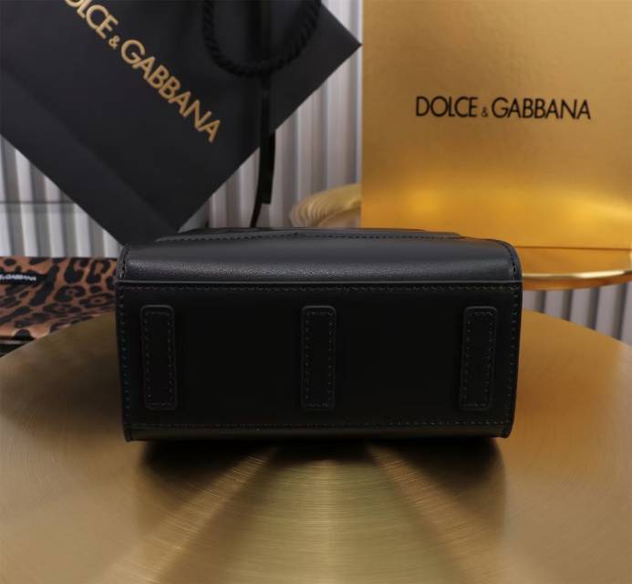 New TOTE🔥🔥🔥DG Logo Bag 迷你托特包😍型号:6319#Size:16.5×17.5×