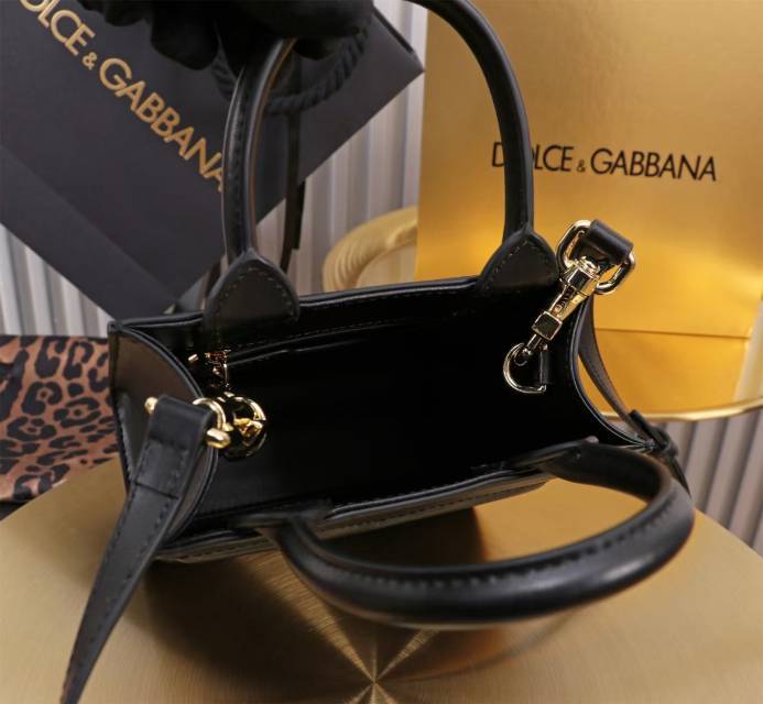 New TOTE🔥🔥🔥DG Logo Bag 迷你托特包😍型号:6319#Size:16.5×17.5×
