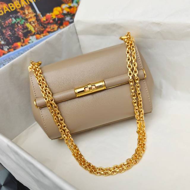 （型号🔍2218）New💥Dolce & Gabbana 杜嘉班纳 手提单肩斜挎包😍独特的旋转锁🔒体现出