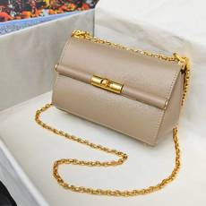 ๏ผๅๅท๐2218๏ผNew๐ฅDolce & Gabbana ๆๅ็ญ็บณ ๆๆๅ่ฉๆๆๅ
๐็ฌ็น็ๆ่ฝฌ้๐ไฝ็ฐๅบ ๏ผๅๅท๐2218๏ผNew๐ฅDolce & Gabbana ๆๅ็ญ็บณ ๆๆๅ่ฉๆๆๅ
๐็ฌ็น็ๆ่ฝฌ้๐ไฝ็ฐๅบ