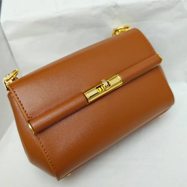 （型号🔍2218）New💥Dolce & Gabbana 杜嘉班纳 手提单肩斜挎包😍独特的旋转锁🔒体现出