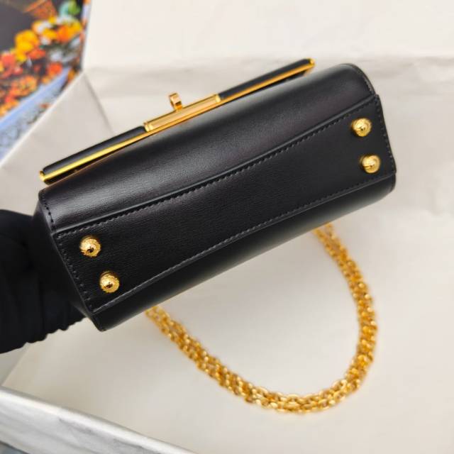 （型号🔍2218）New💥Dolce & Gabbana 杜嘉班纳 手提单肩斜挎包😍独特的旋转锁🔒体现出