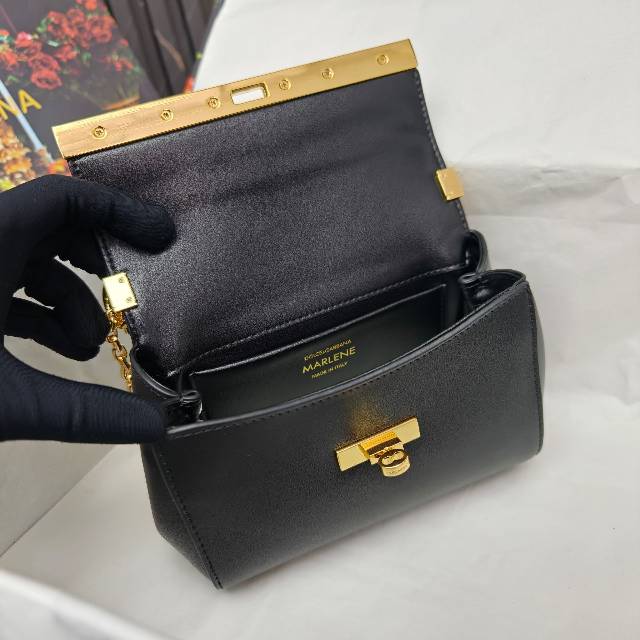 （型号🔍2218）New💥Dolce & Gabbana 杜嘉班纳 手提单肩斜挎包😍独特的旋转锁🔒体现出
