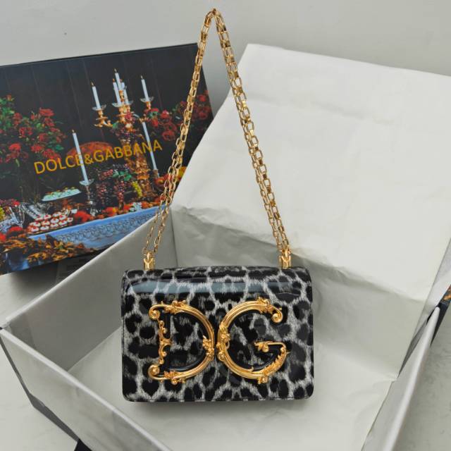 1019#豹纹海外代购✔️Dolce & Gabbana 杜嘉班纳 链条手提斜挎➰细腻手工制造 👏🏻进口