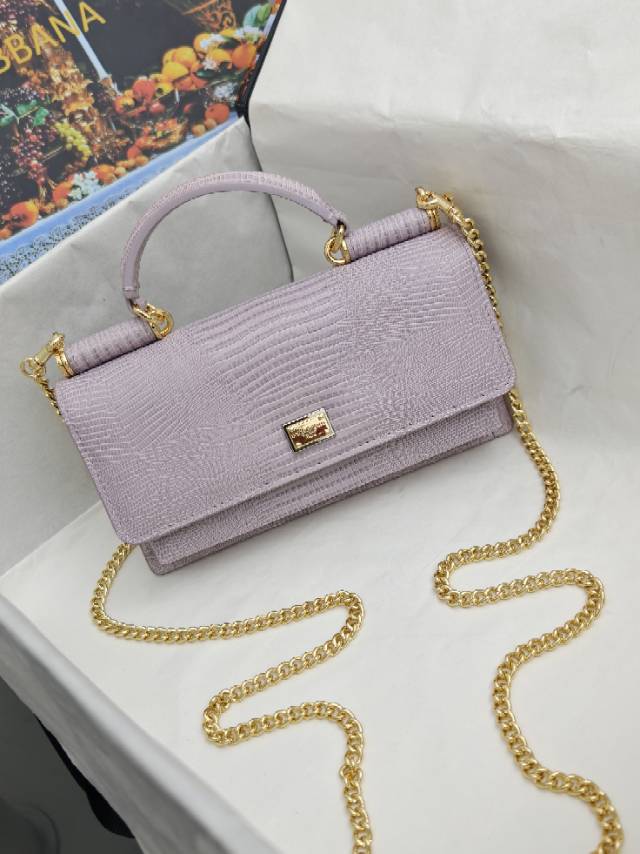 （型号🔍1086#）New💥Dolce & Gabbana 杜嘉班纳进口牛皮😍链条手提斜挎包✨正面翻盖采