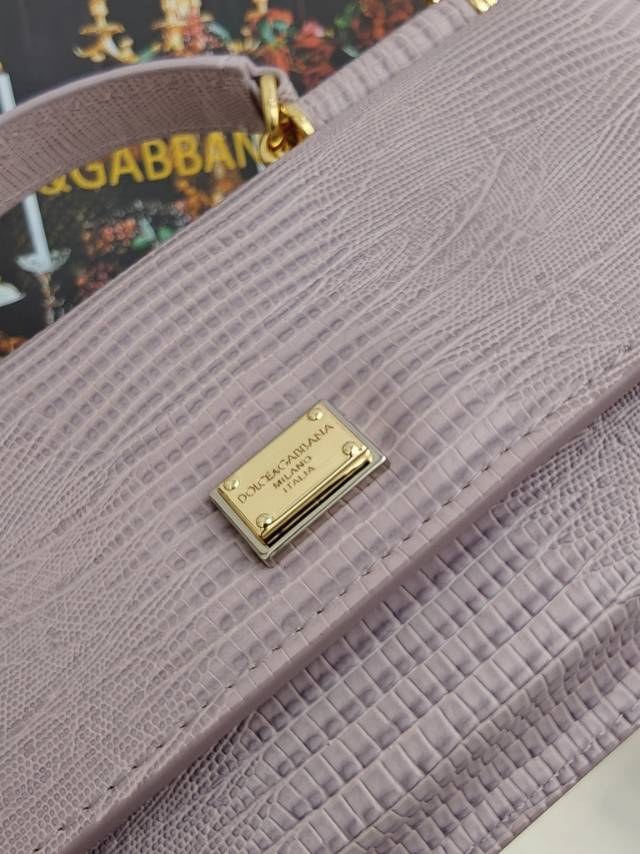 （型号🔍1086#）New💥Dolce & Gabbana 杜嘉班纳进口牛皮😍链条手提斜挎包✨正面翻盖采