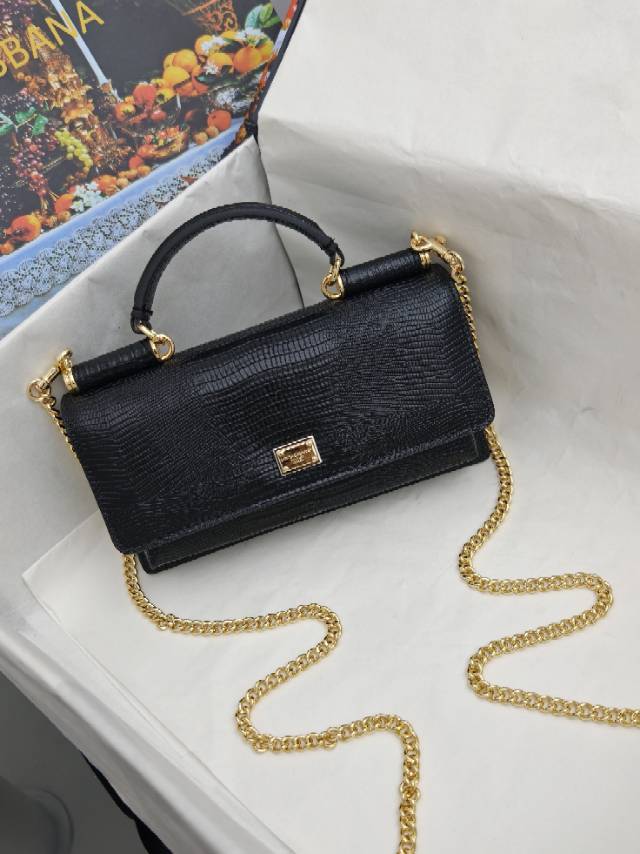 （型号🔍1086#）New💥Dolce & Gabbana 杜嘉班纳进口牛皮😍链条手提斜挎包✨正面翻盖采