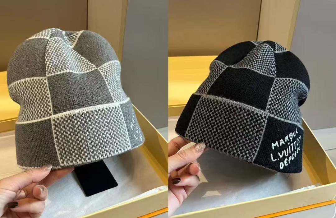 高品质🇯🇵外贸LV千鸟格保暖毛线帽、冬季冷帽!3⃣️色:黑色、灰色、藏青!