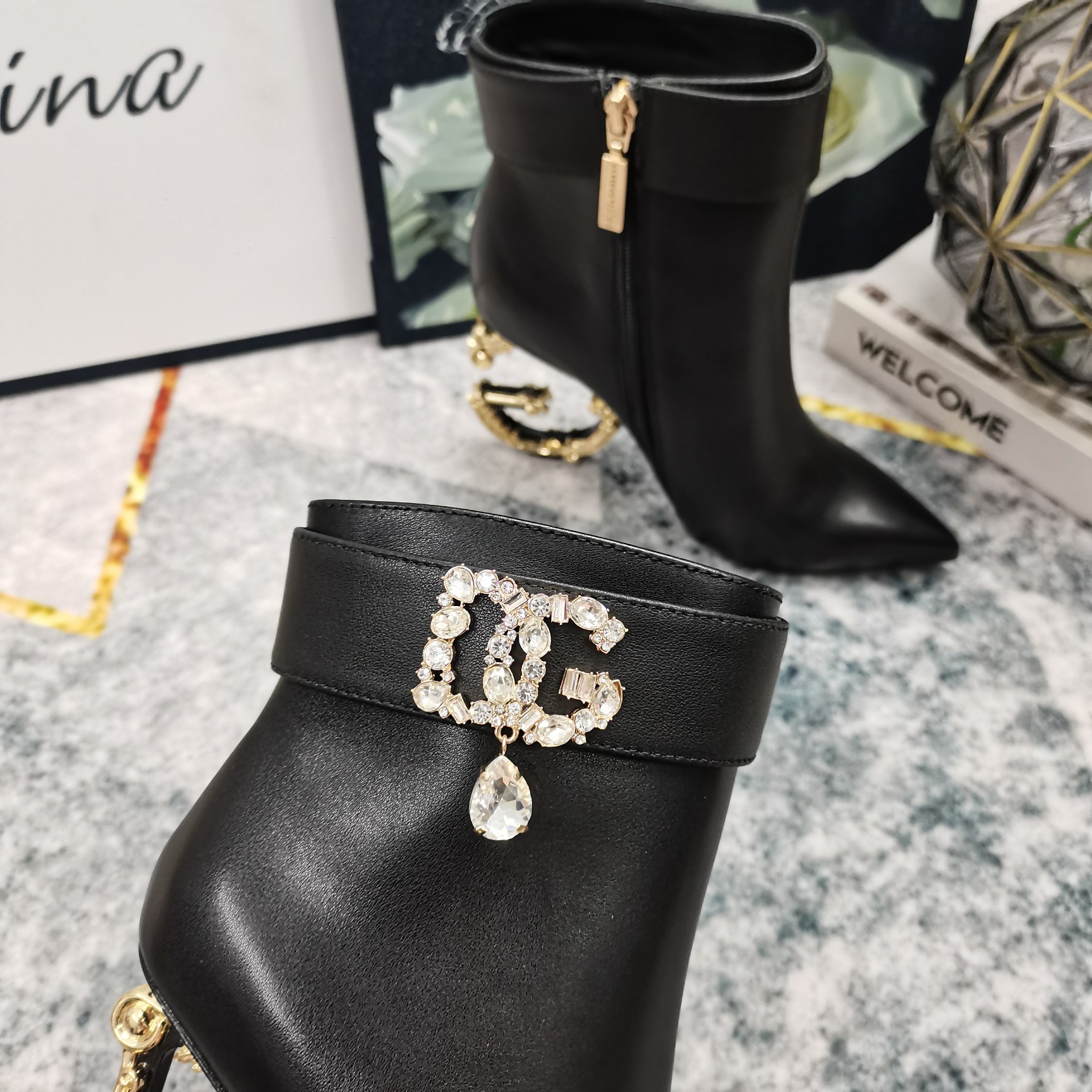 High-End DG Short Boots: Perfect Details, Premium Materials, 10.5cm Heel, Sizes 34-43. - 图片 7