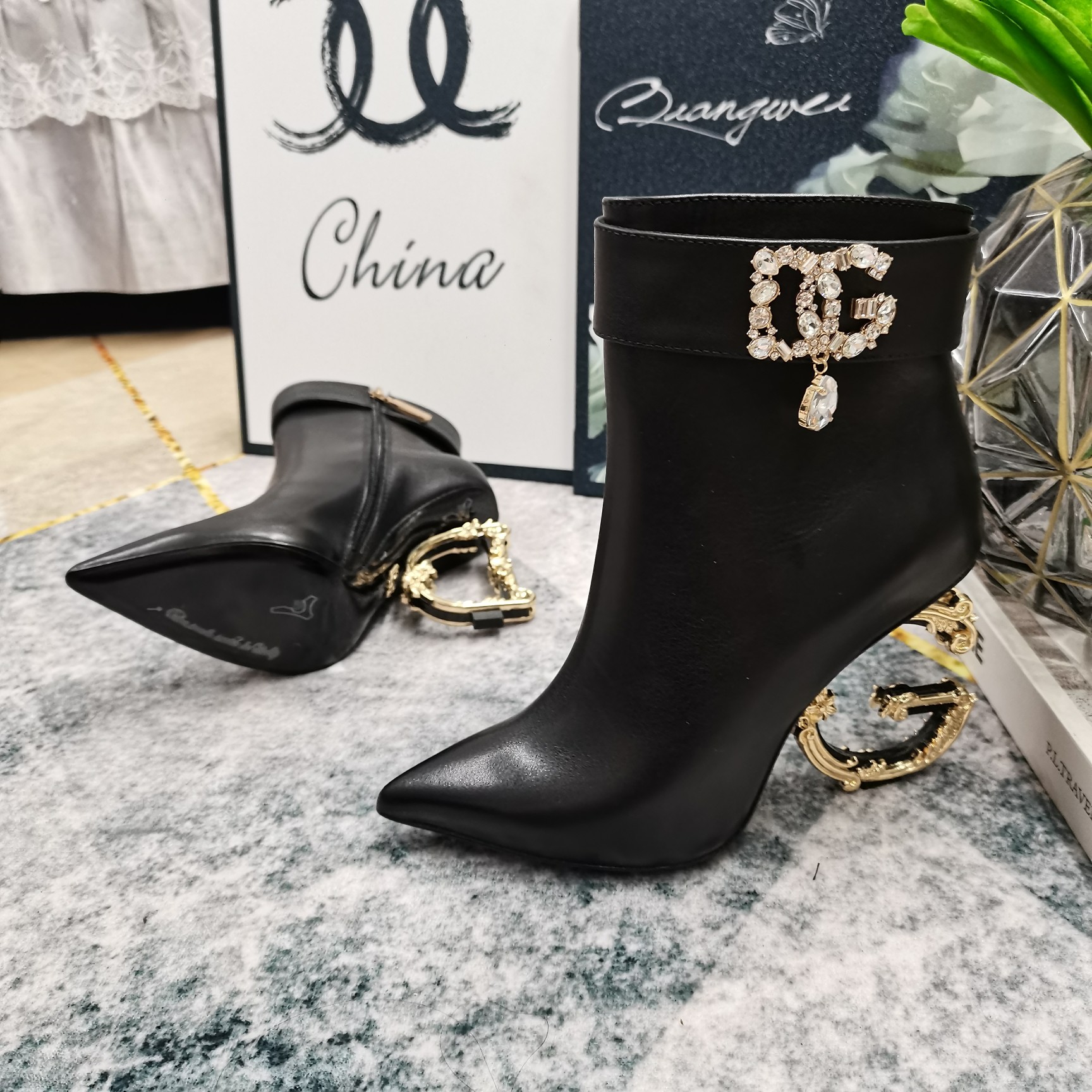 High-End DG Short Boots: Perfect Details, Premium Materials, 10.5cm Heel, Sizes 34-43. - 图片 3