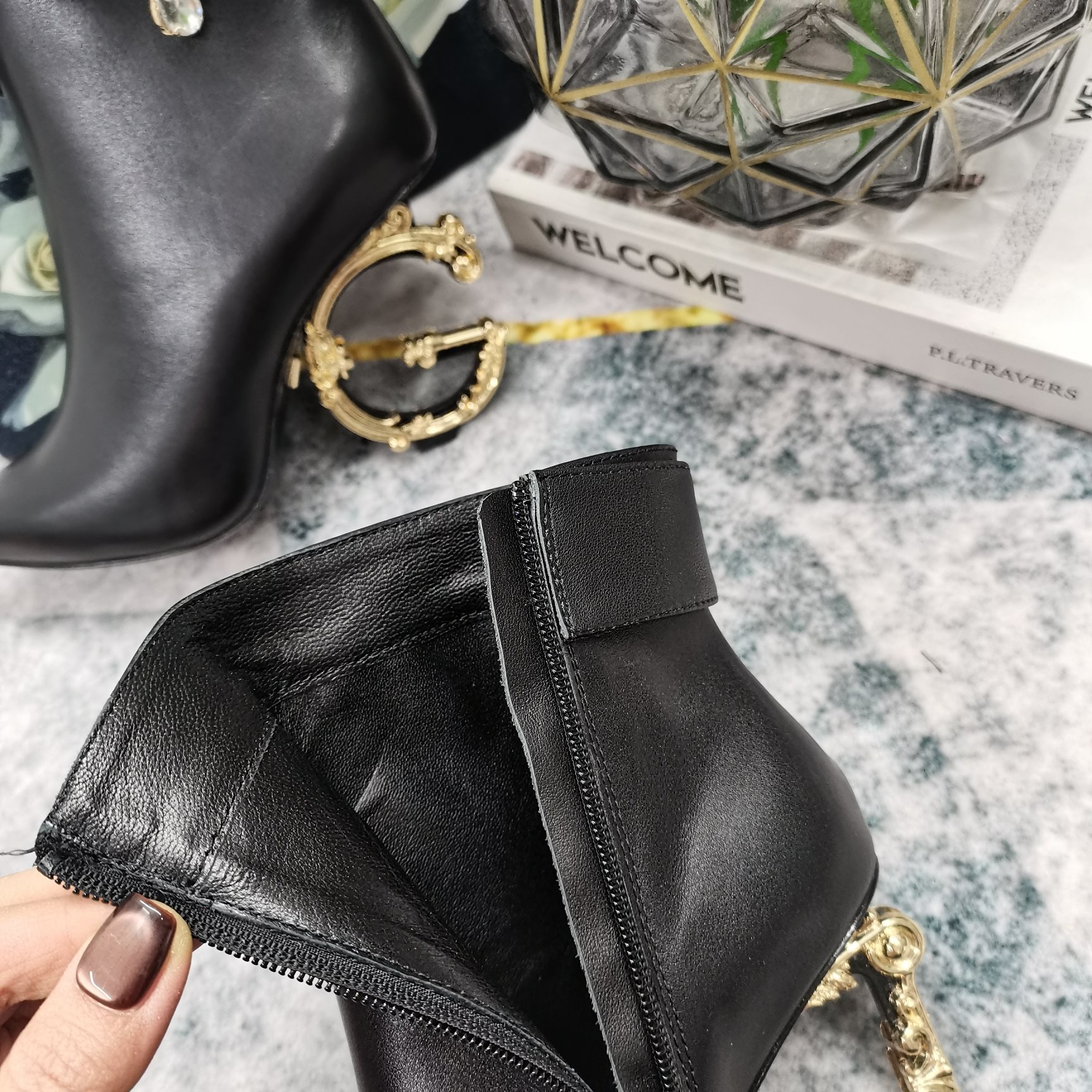 High-End DG Short Boots: Perfect Details, Premium Materials, 10.5cm Heel, Sizes 34-43. - 图片 8