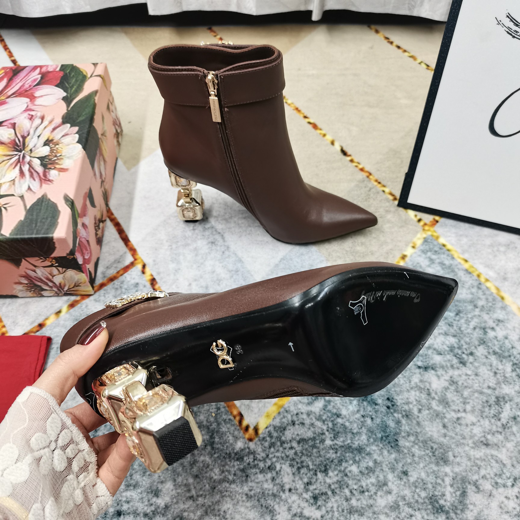 High-End DG Short Boots with Perfect Details: P924 - 图片 8