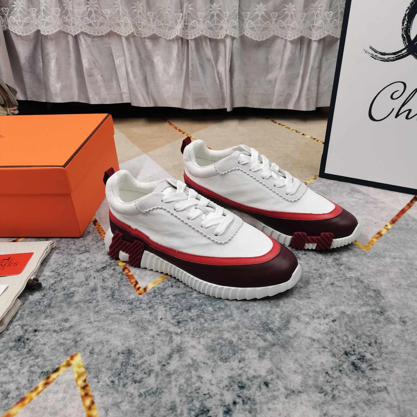 NO:164293,New color new HERMES·Low-top casual shoes High version Heavy shipping Fabric imported striped mesh patchwork cowhide, outsole ultralight IP material (skinned with cotton feet) Heel height 3.5cm Size women 35-41 (41 custom made) men 39-45 (45 custom made) women men, casual shoes/sports shoes, hermes, sneakers, cowhide19860909新色上新HERMES·低帮休闲鞋 高版本 重磅出货 面料进口条纹网布拼接牛皮 大底超轻IP材质（踩棉花脚感） 跟高3.5cm Size女35-41（41订做）男39-45（45订做） 女 男,休闲鞋/运动鞋,hermes,sneakers,cowhide,Women's Shoes