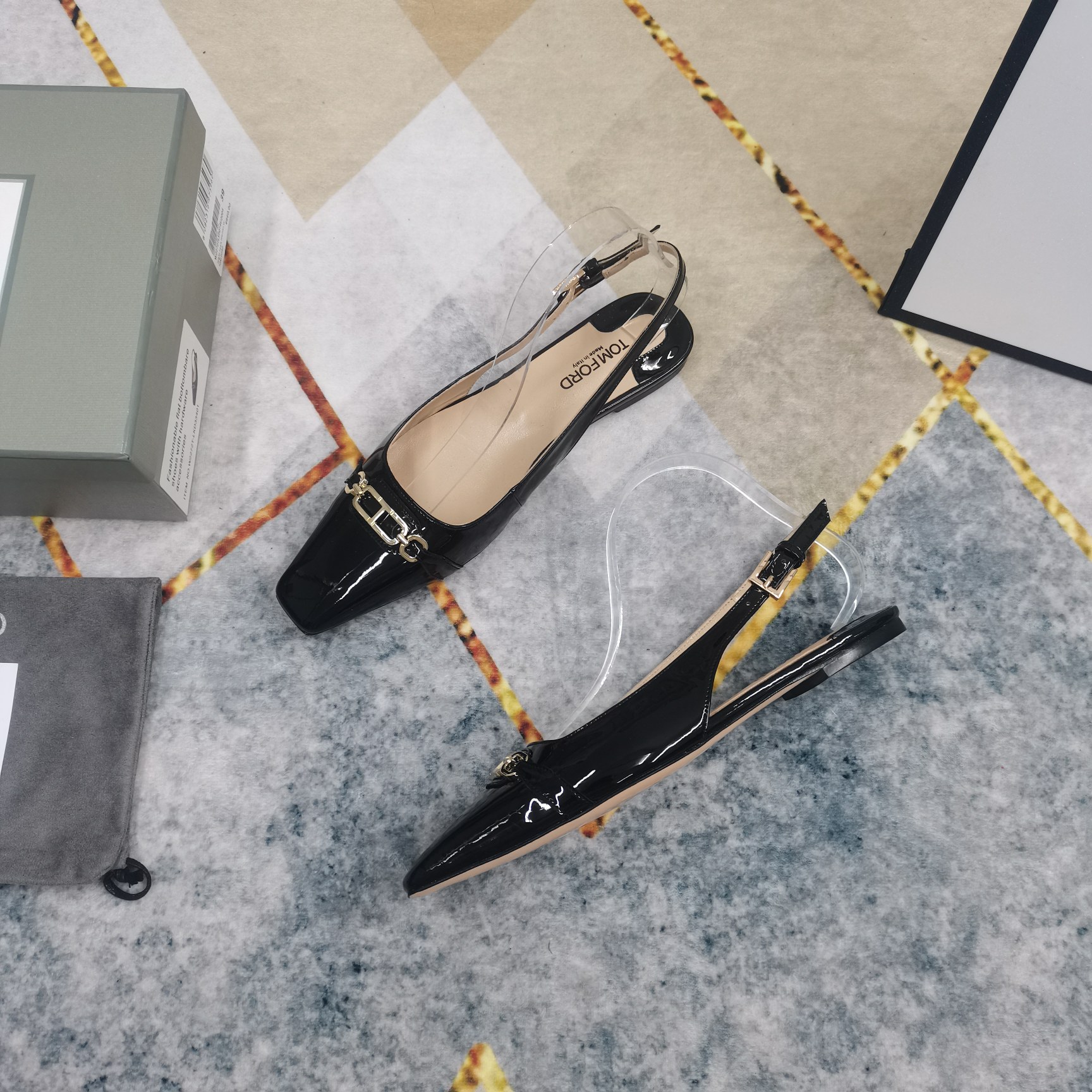 2025 TOM FORD Metal Button Shoes: High-Quality Italian Craftsmanship - 图片 2
