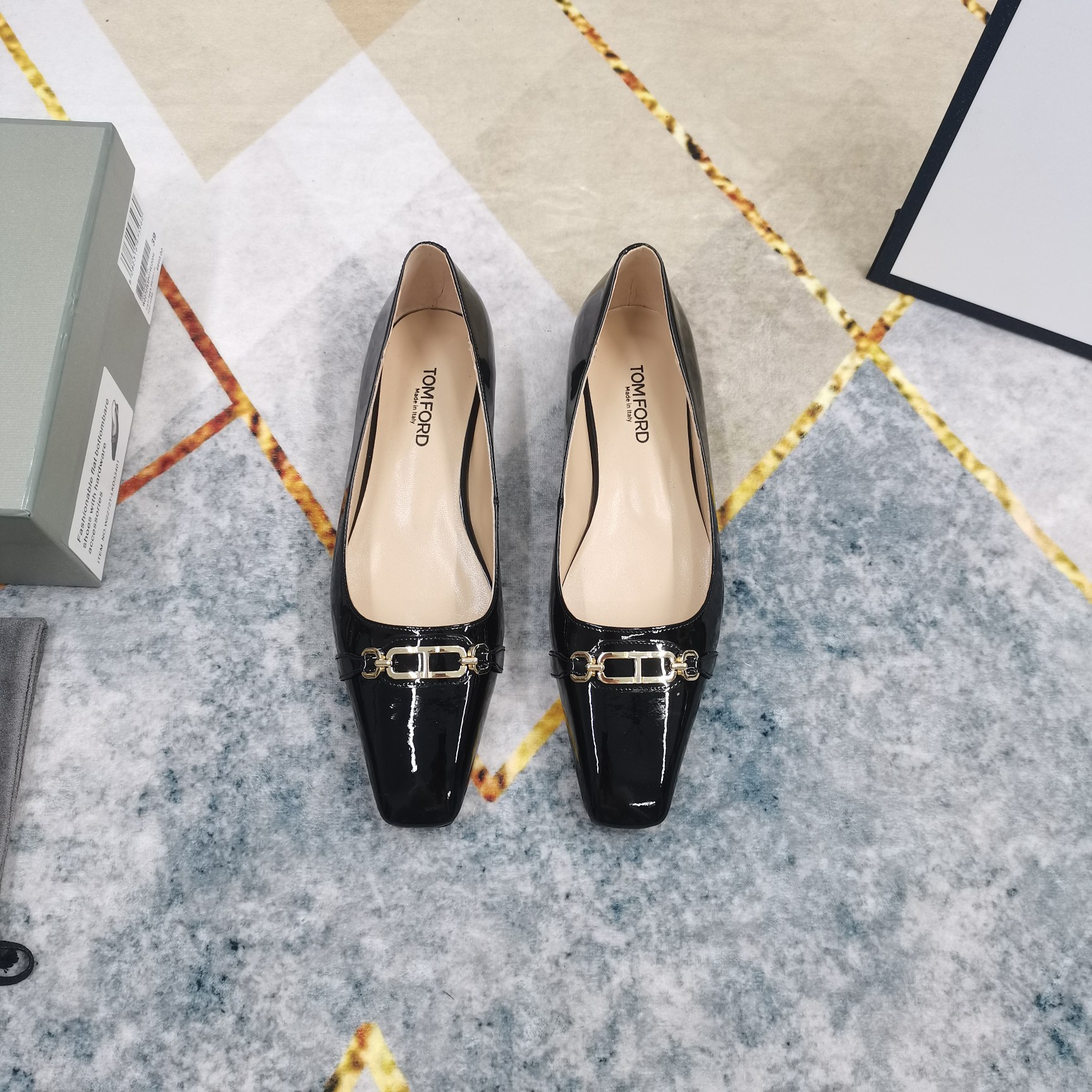 New TOM FORD Metal Button Shoes with Premium Italian Sheepskin and AAA Leather - 图片 2