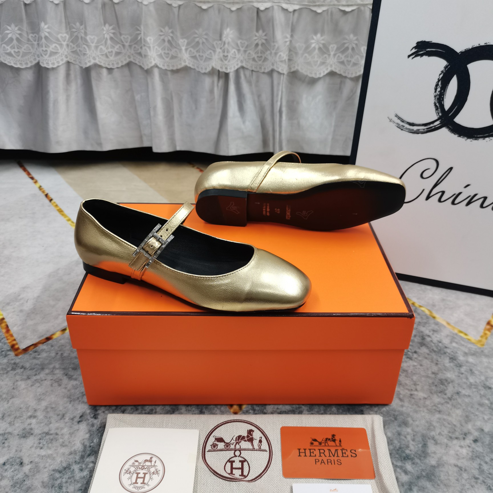 Hermes Women's Mary Jane Leather Ballet Flats Comfortable Shoes 8 a1743508848983 3484