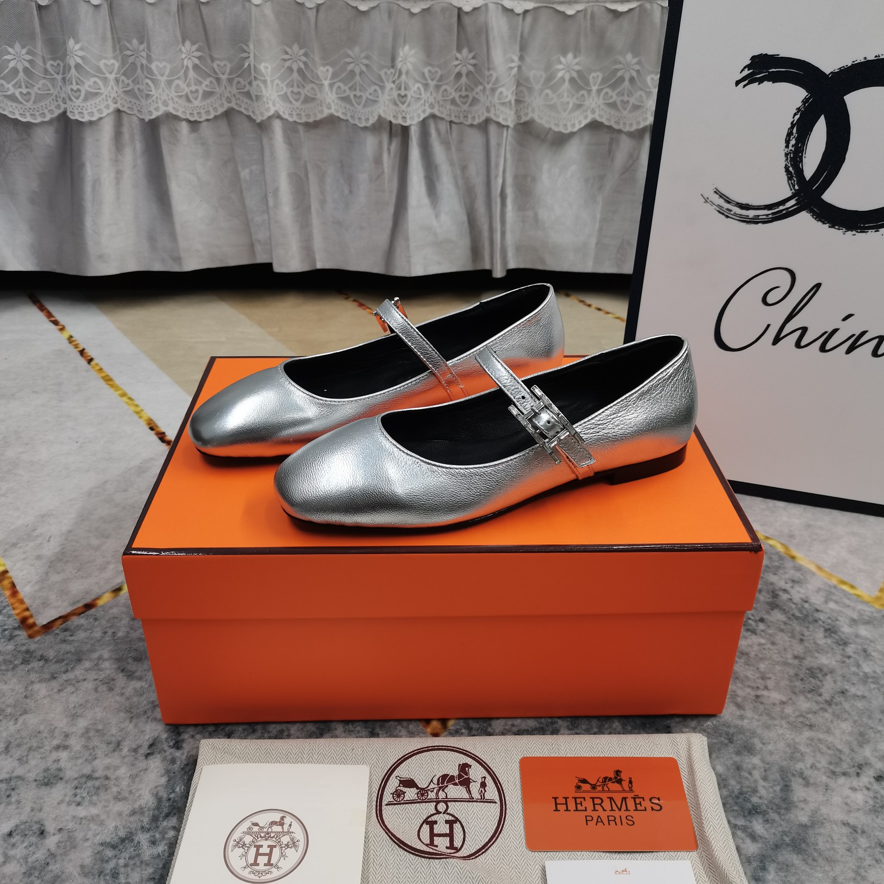 Hermes Mary Jane Silver Leather Ballet Flats 9 a1743509379509 4616