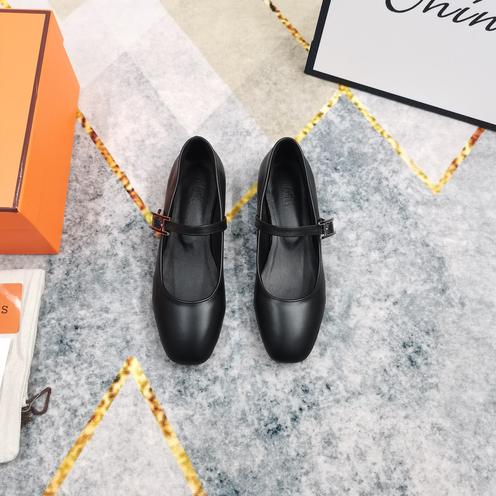 Hermès Women's Black Leather Mary Jane Ballet Flats with Buckle Strap 4 a1743509438972 4435