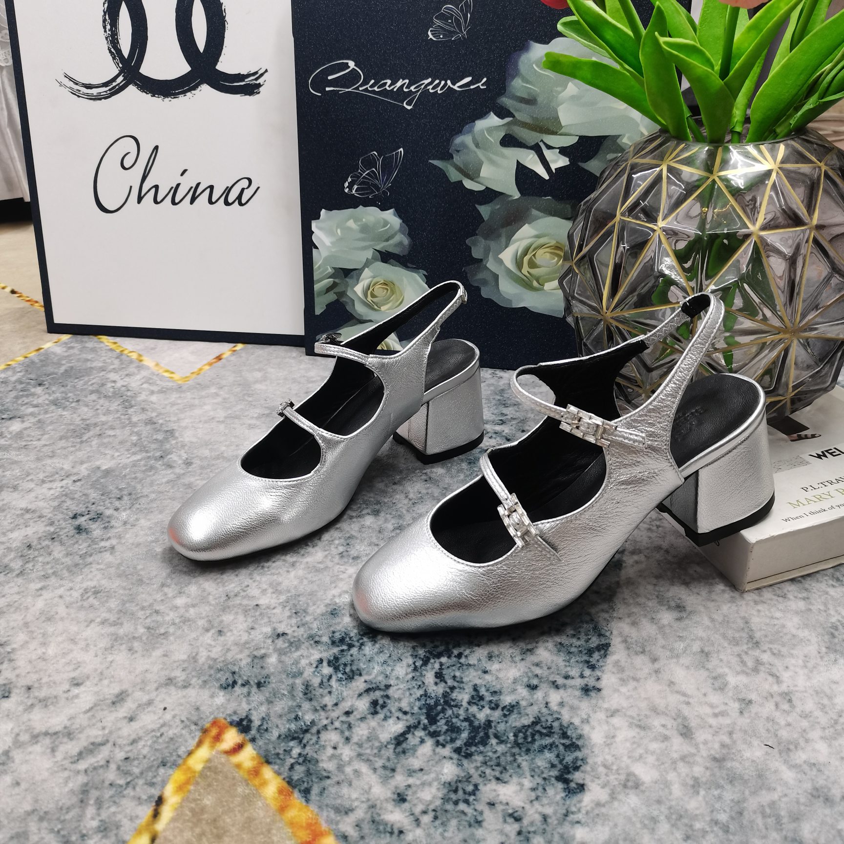 Hermes Women's Mary Jane Silver Leather Block Heel Slingback Shoes 8 a1743512350716 2288