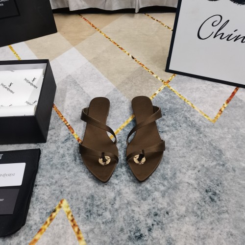 Yves Saint Laurent Flat Thong Sandals in Silk and Leather - Luxurious Comfort 1 Yves Saint Laurent Flat Thong Sandals in Silk and Leather - Luxurious Comfort