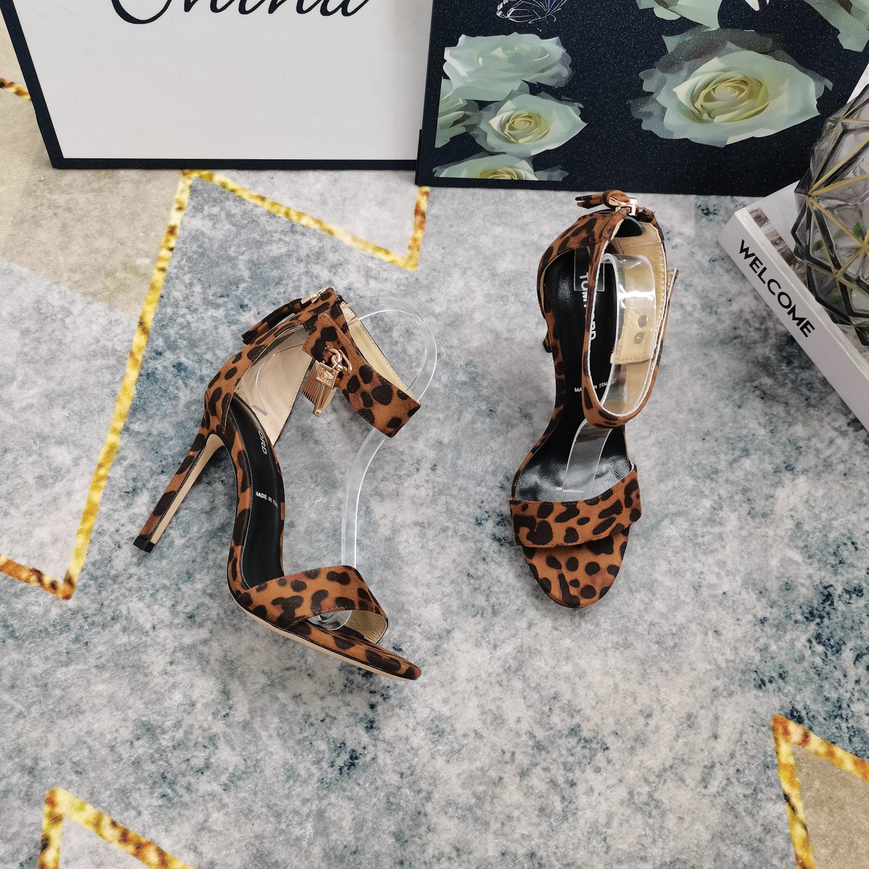 “New TOM FORD High-Run Sheepskin Shoes: Italian Luxury with AAA Quality Details” - 图片 8