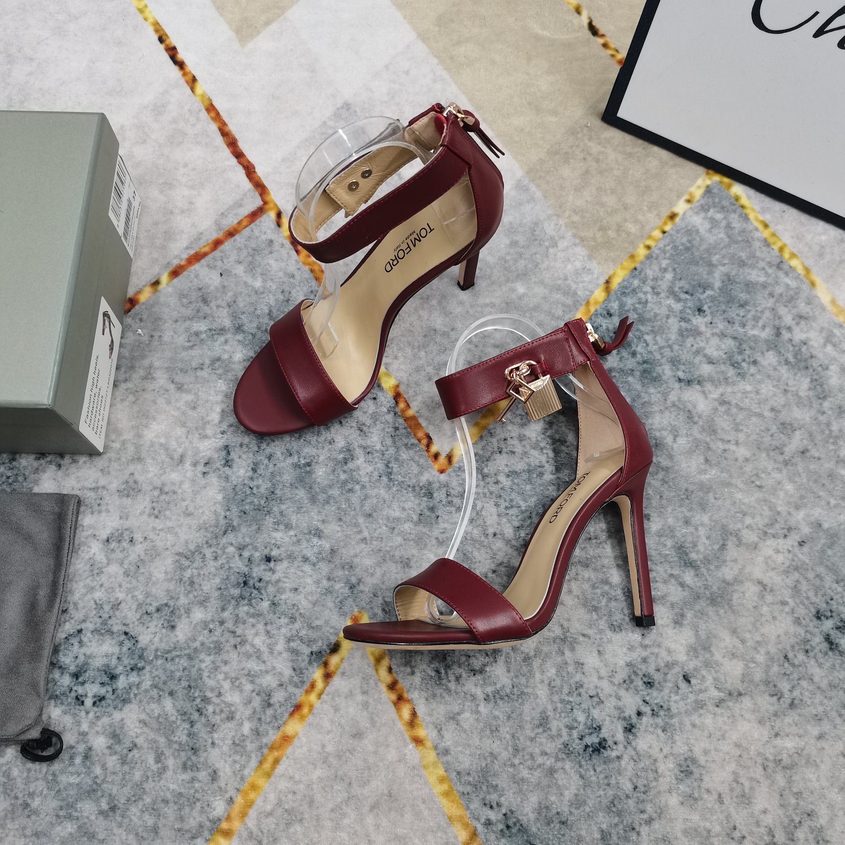 “New TOM FORD High-Run Sheepskin Shoes from Italy – Perfect Details, AAA Quality, 8 Colors, Size 34-43” - 图片 2