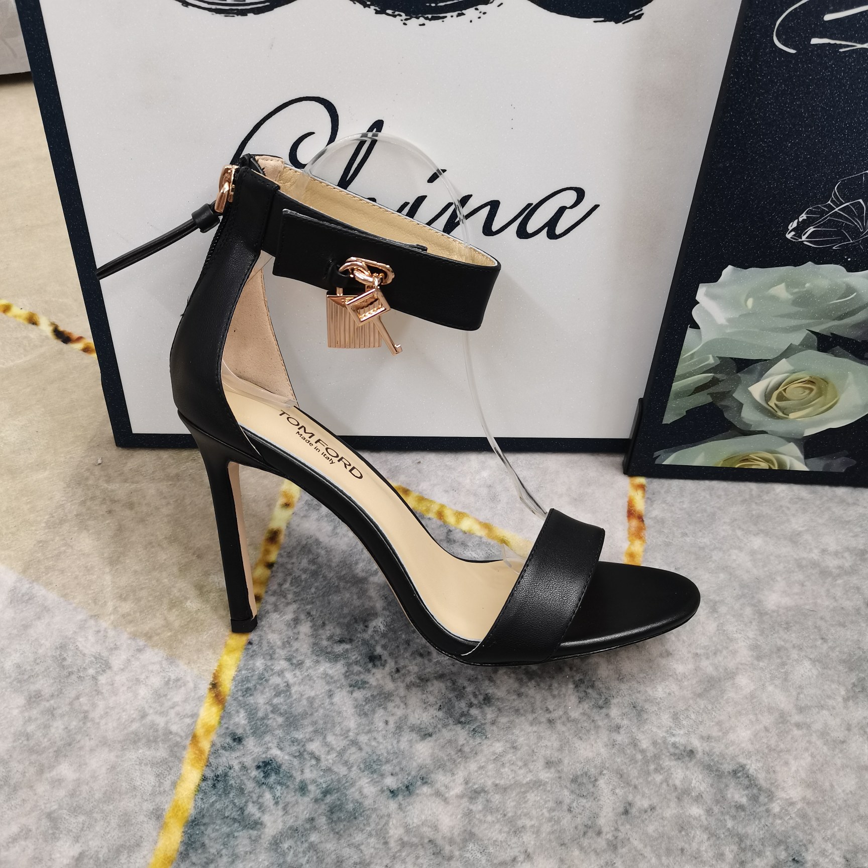 “New TOM FORD High-Run Sheepskin Shoes with AAA Class Quality Details” - 图片 5