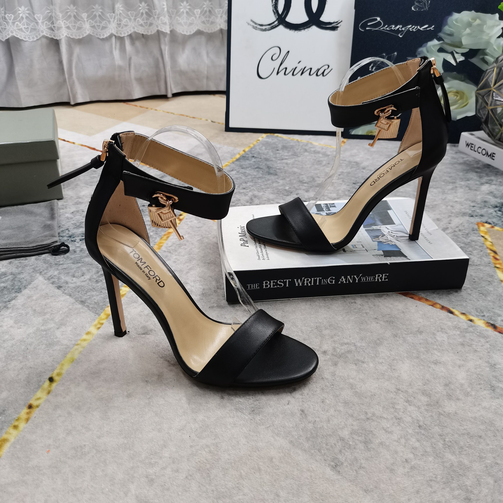 “New TOM FORD High-Run Sheepskin Shoes with AAA Class Quality Details” - 图片 7