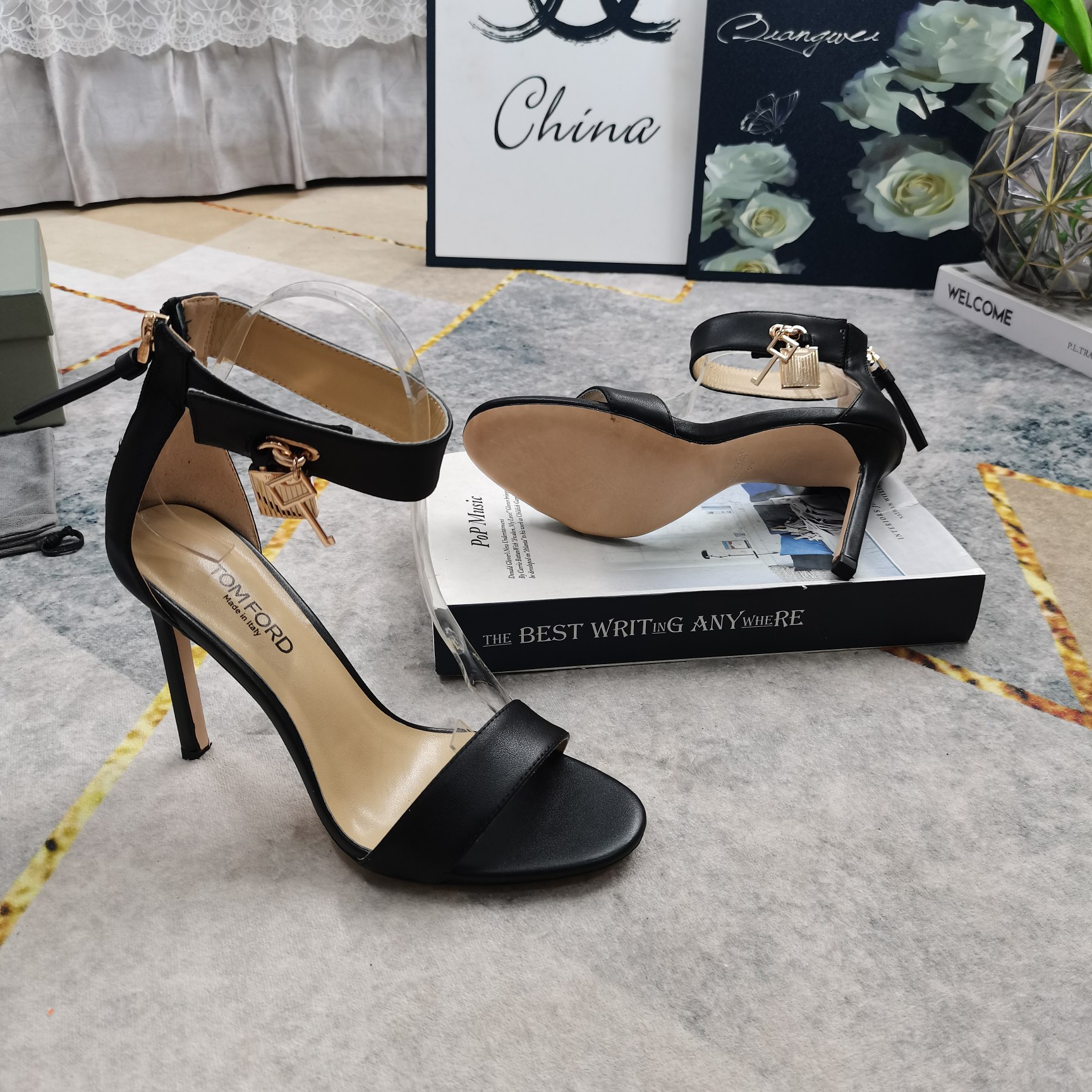 “New TOM FORD High-Run Sheepskin Shoes with AAA Class Quality Details” - 图片 9